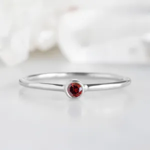 Garnet Birthstone Stacking Ring | 10K White Gold