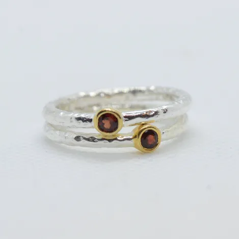 Garnet Stacker
