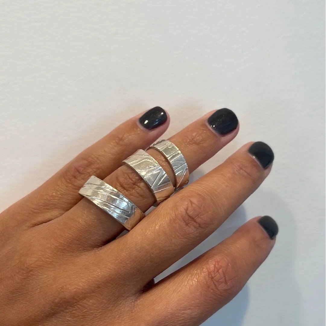 Geometric Pattern Sterling Silver Ring
