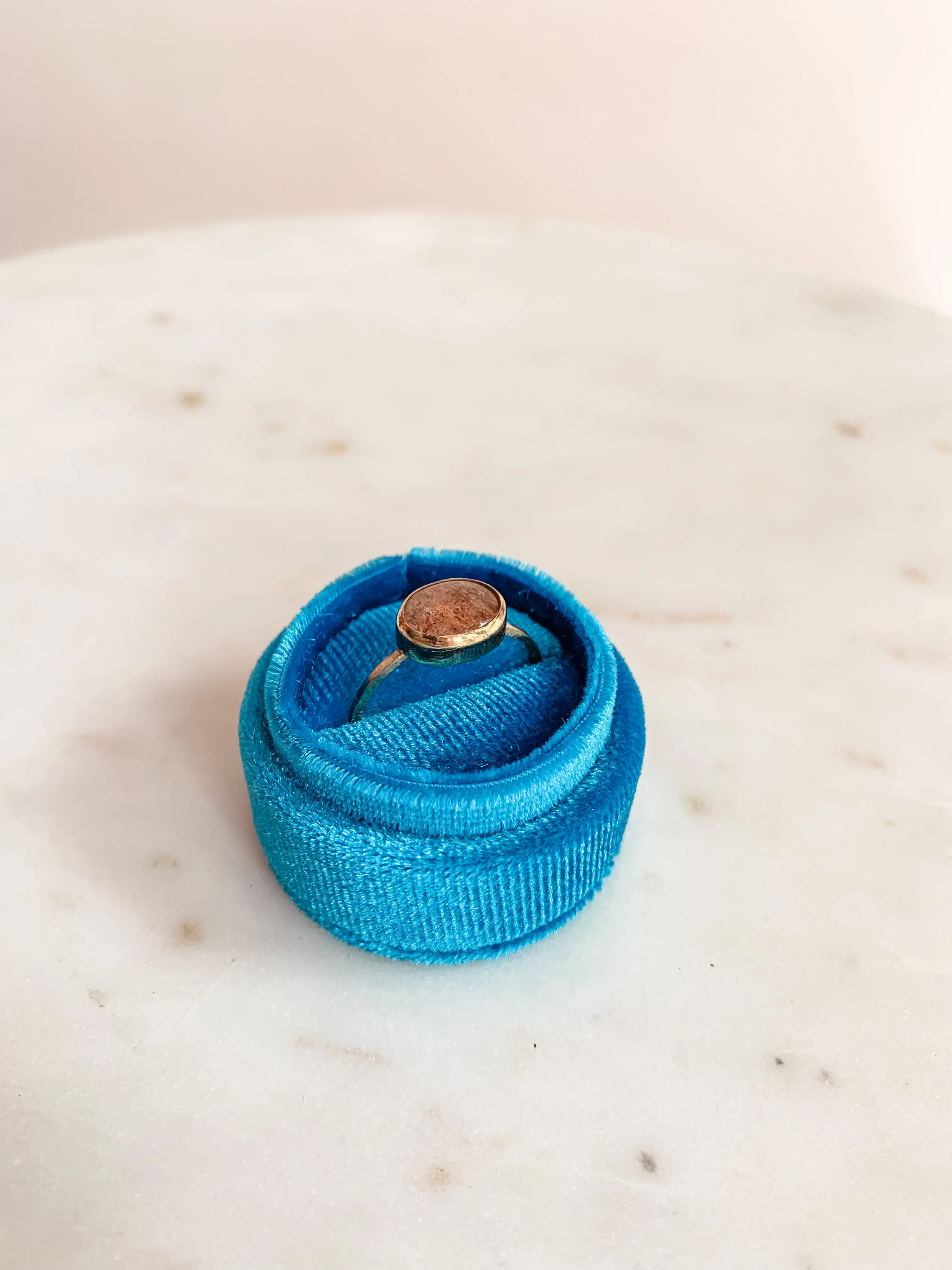 Glimmering Sunstone Gold Ring - 9