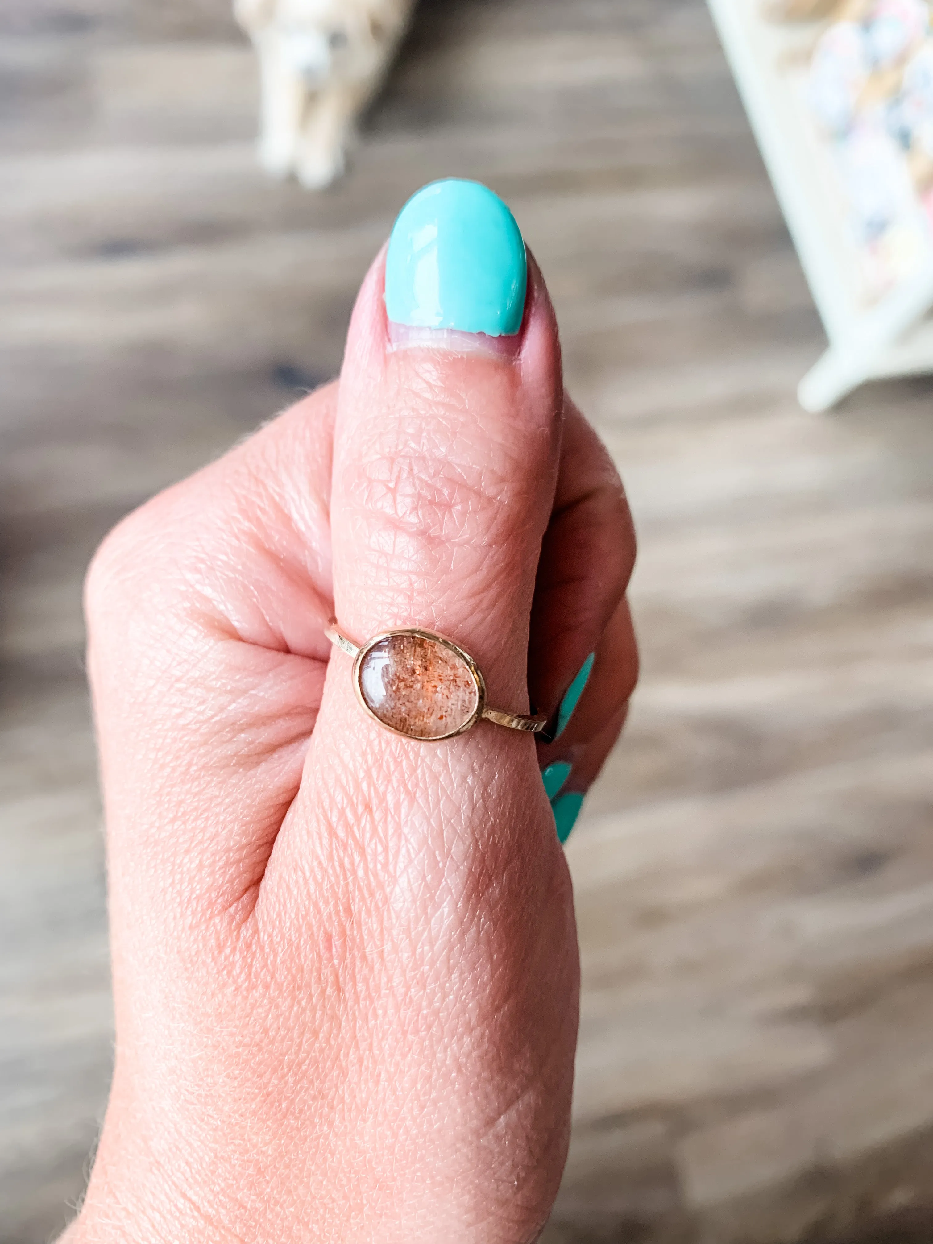 Glimmering Sunstone Gold Ring - 9