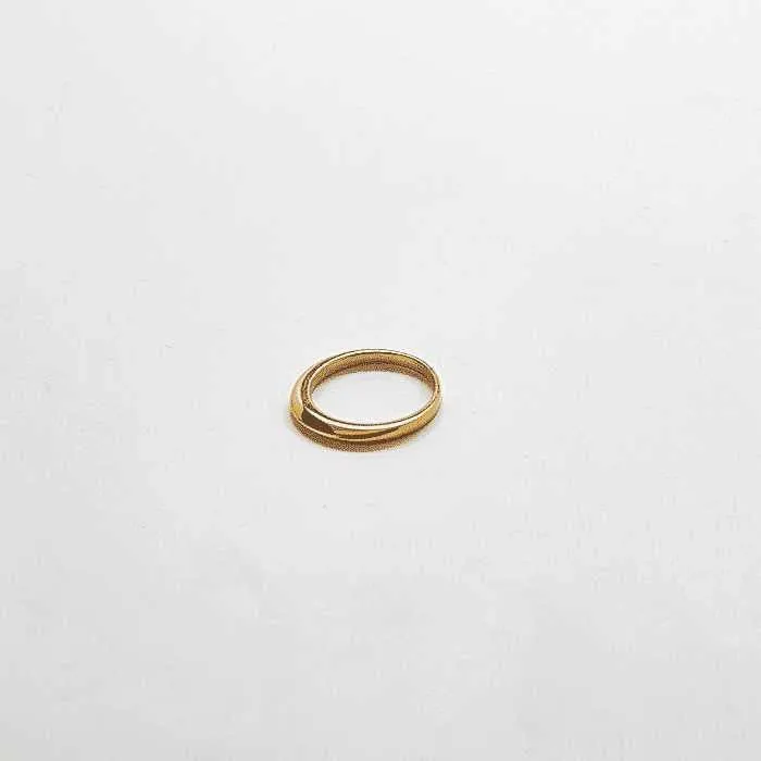 Gold Tapered Point Ring