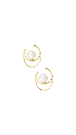 Goldie Pearl Stud