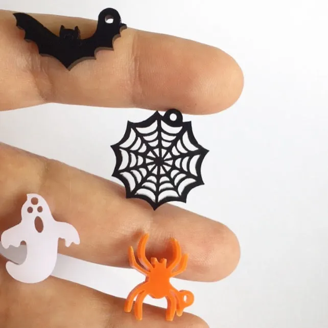 Halloween Acrylic Charms / 14 Pieces, 15-25mm