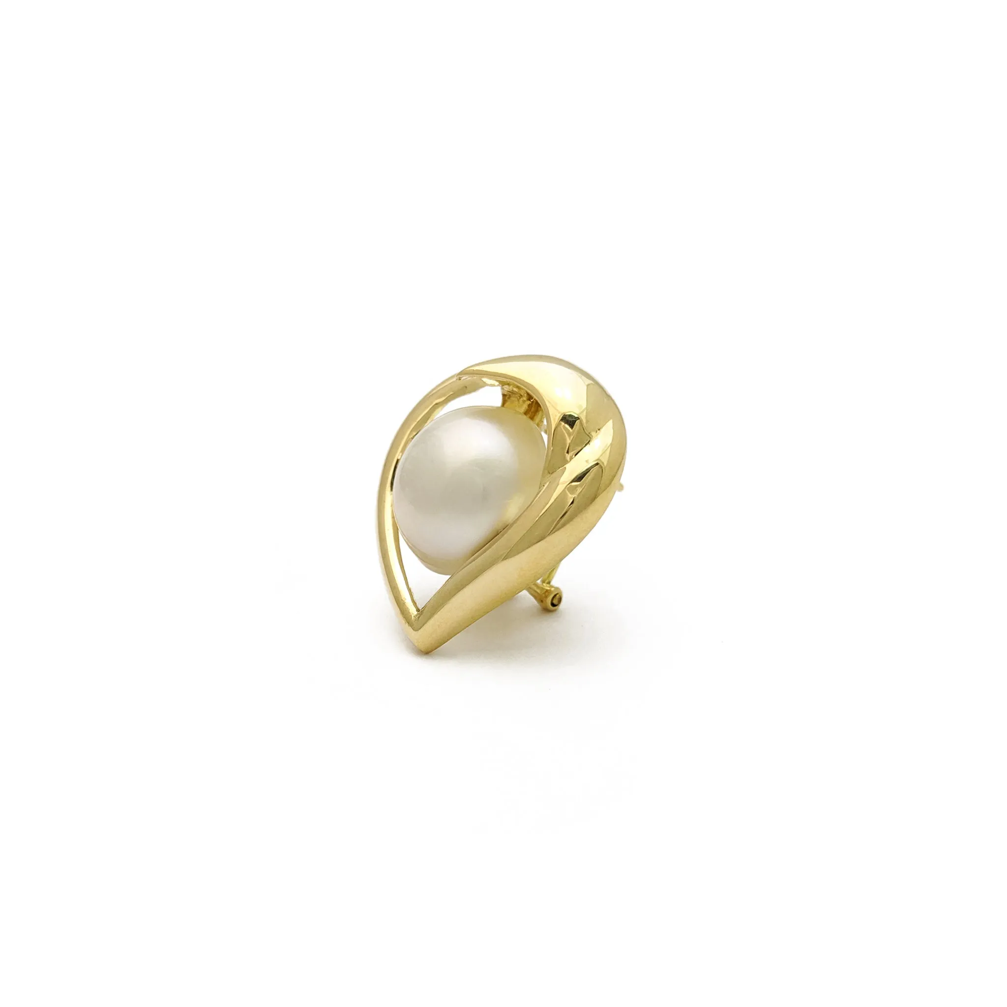 Heart Outlined Pearl Earrings (14K)