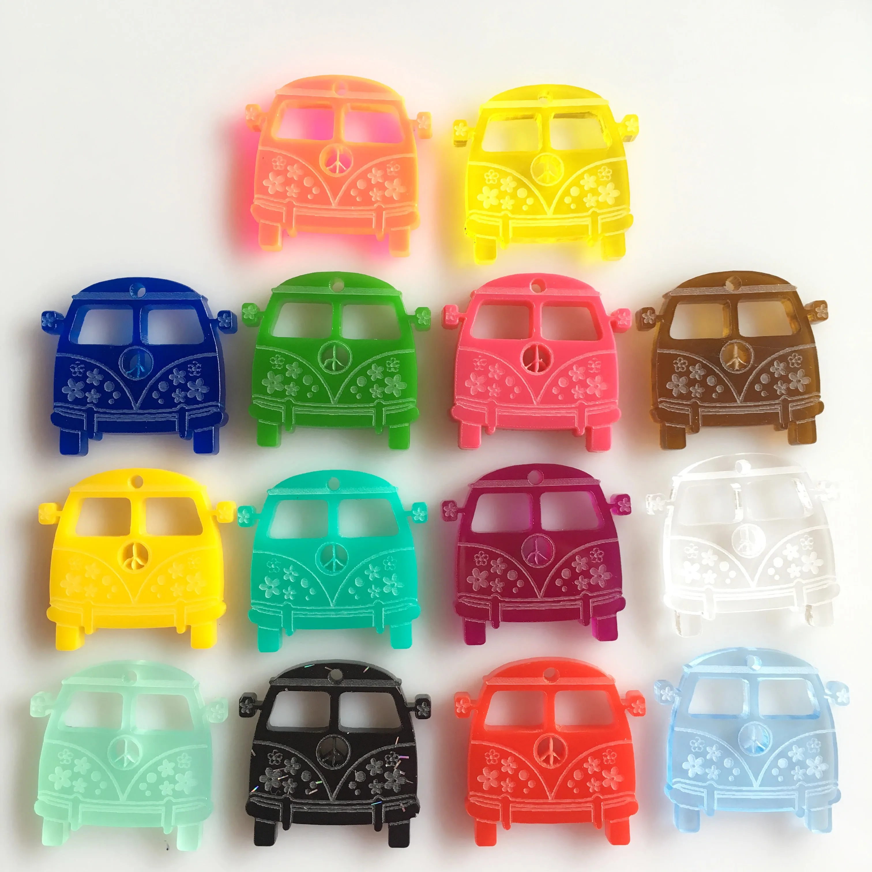 Hippie Van - Camionetica Volky / 10 Piezas, 30mm
