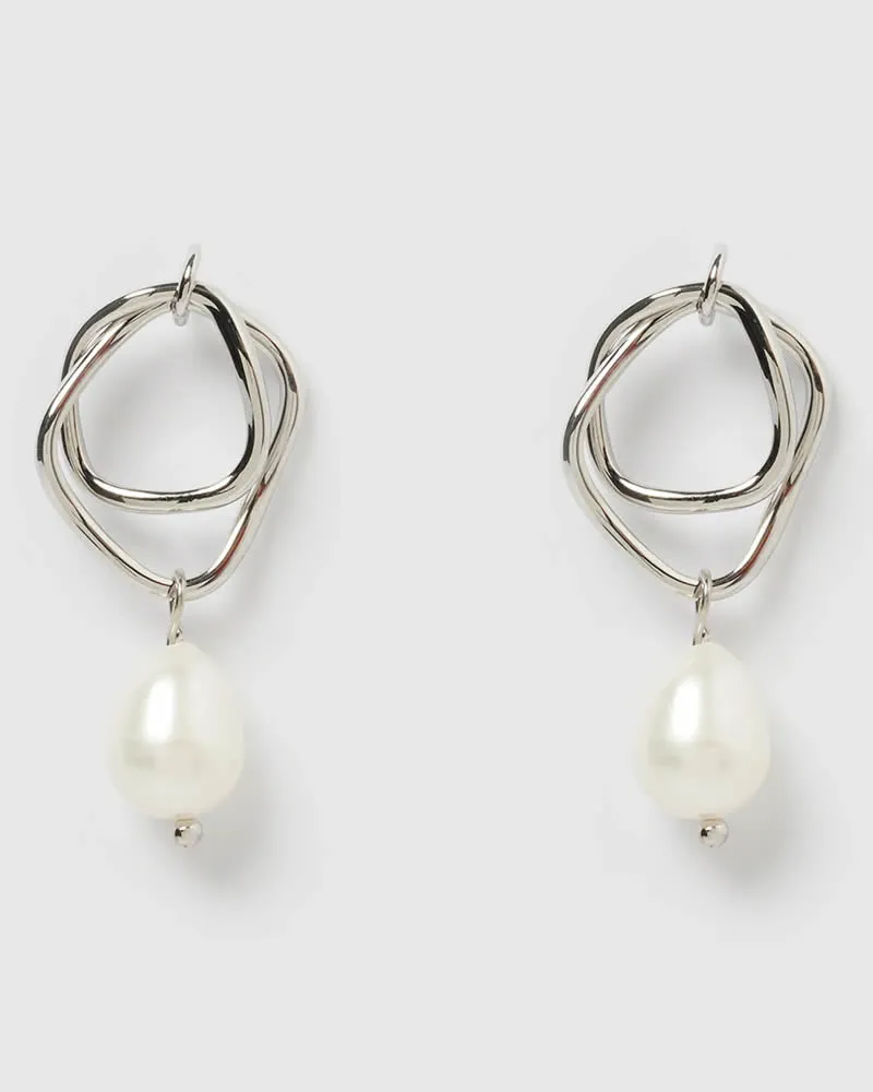 Izoa Serenity Earrings Gold. Rose Gold or Silver with Fresh Water Pearls