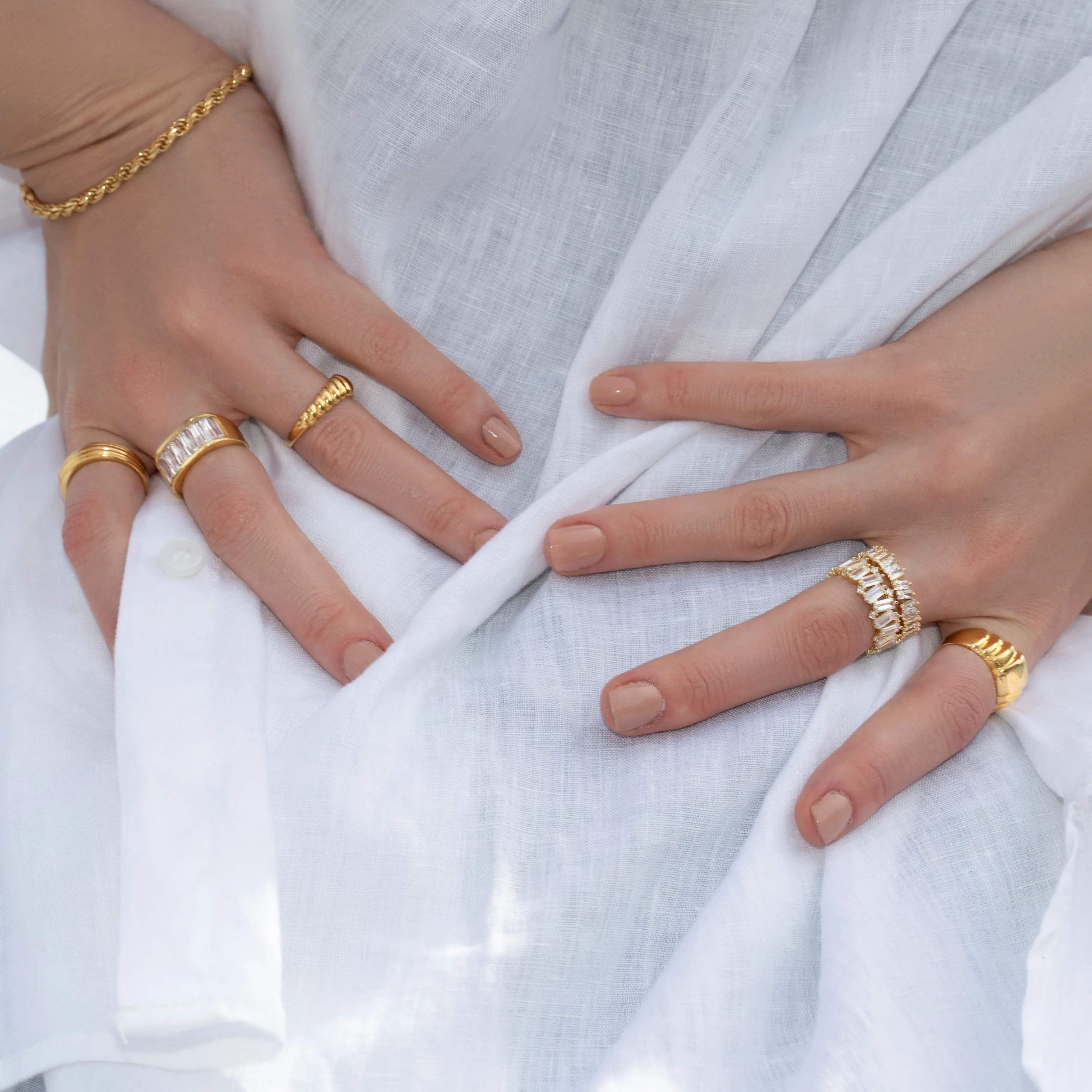 KARLA BAGUETTE RING