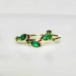 Laurel Emerald Vine Ring