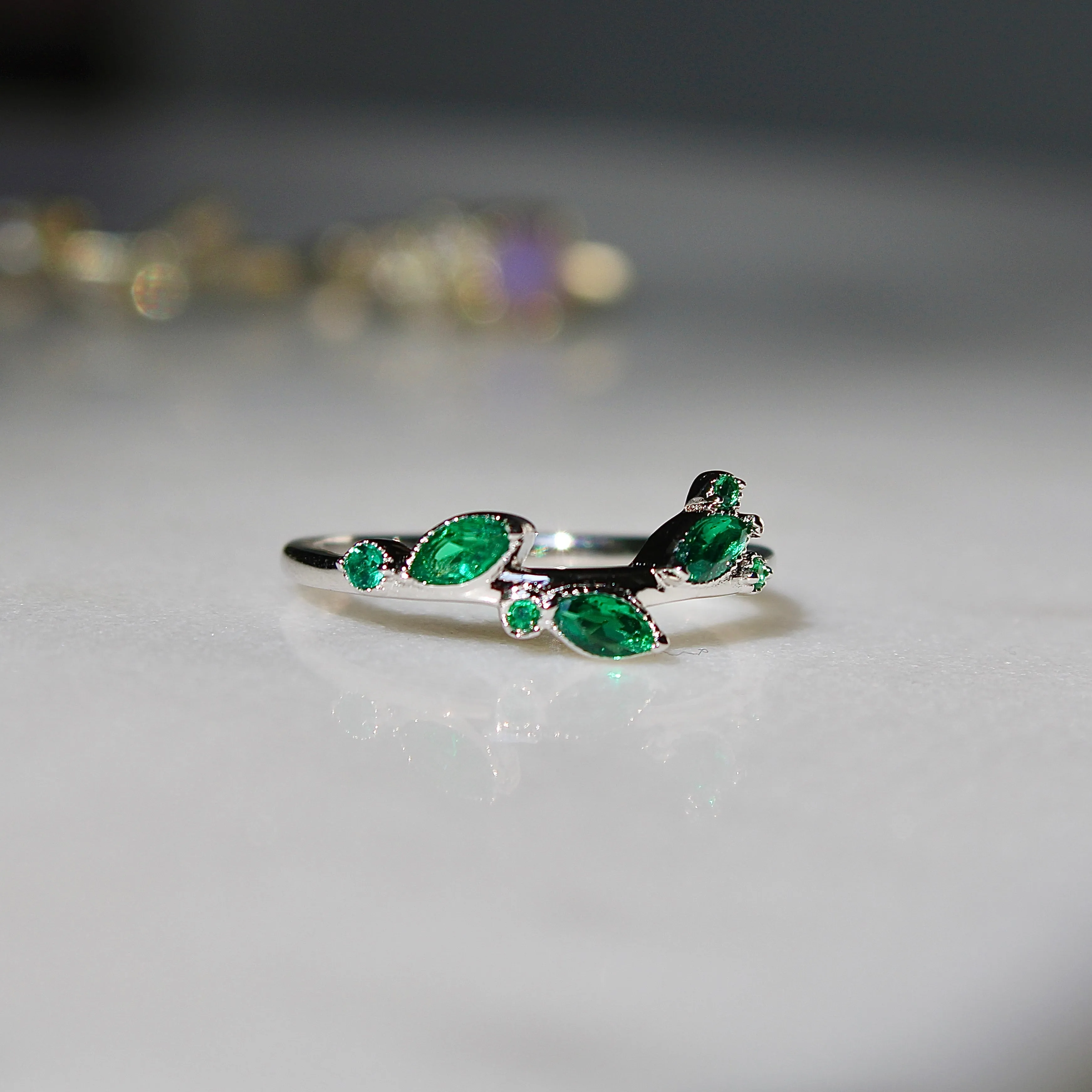 Laurel Emerald Vine Ring