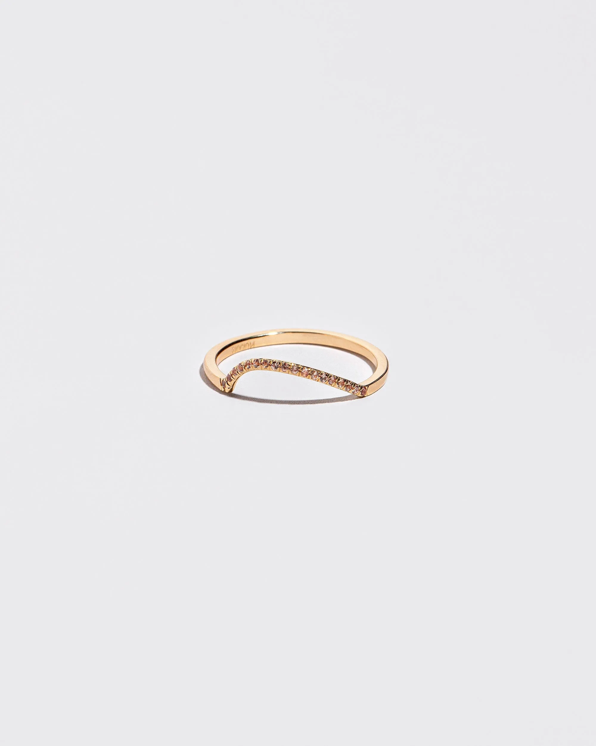 Left Slump Band - Pavé