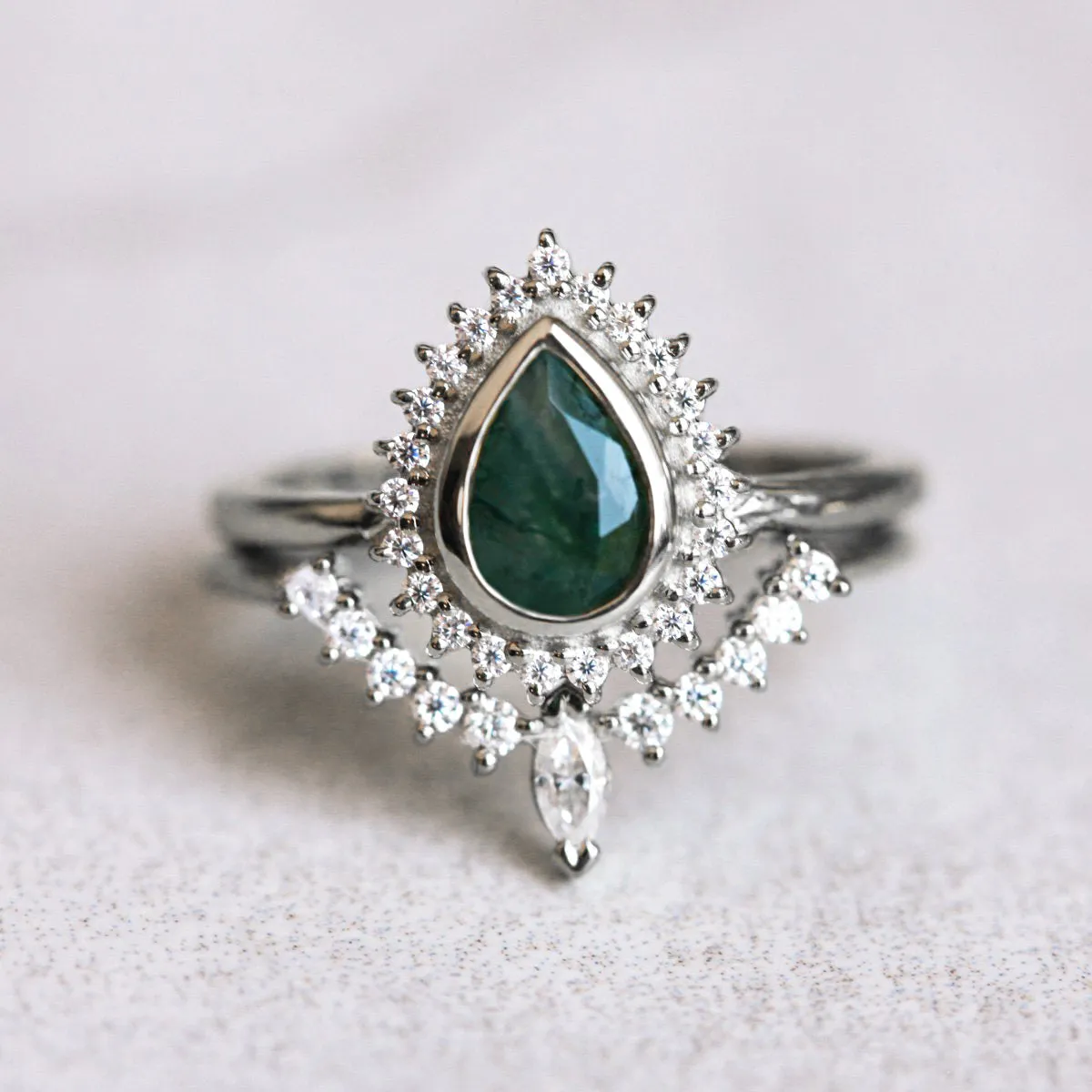 Liza Halo Moissanite Marquise Band