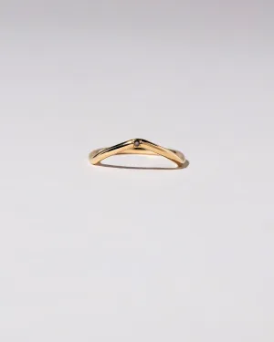 Low Peak Band in Single Stone 14k Yellow Gold With Black Diamond - sz5.75 x Vault
