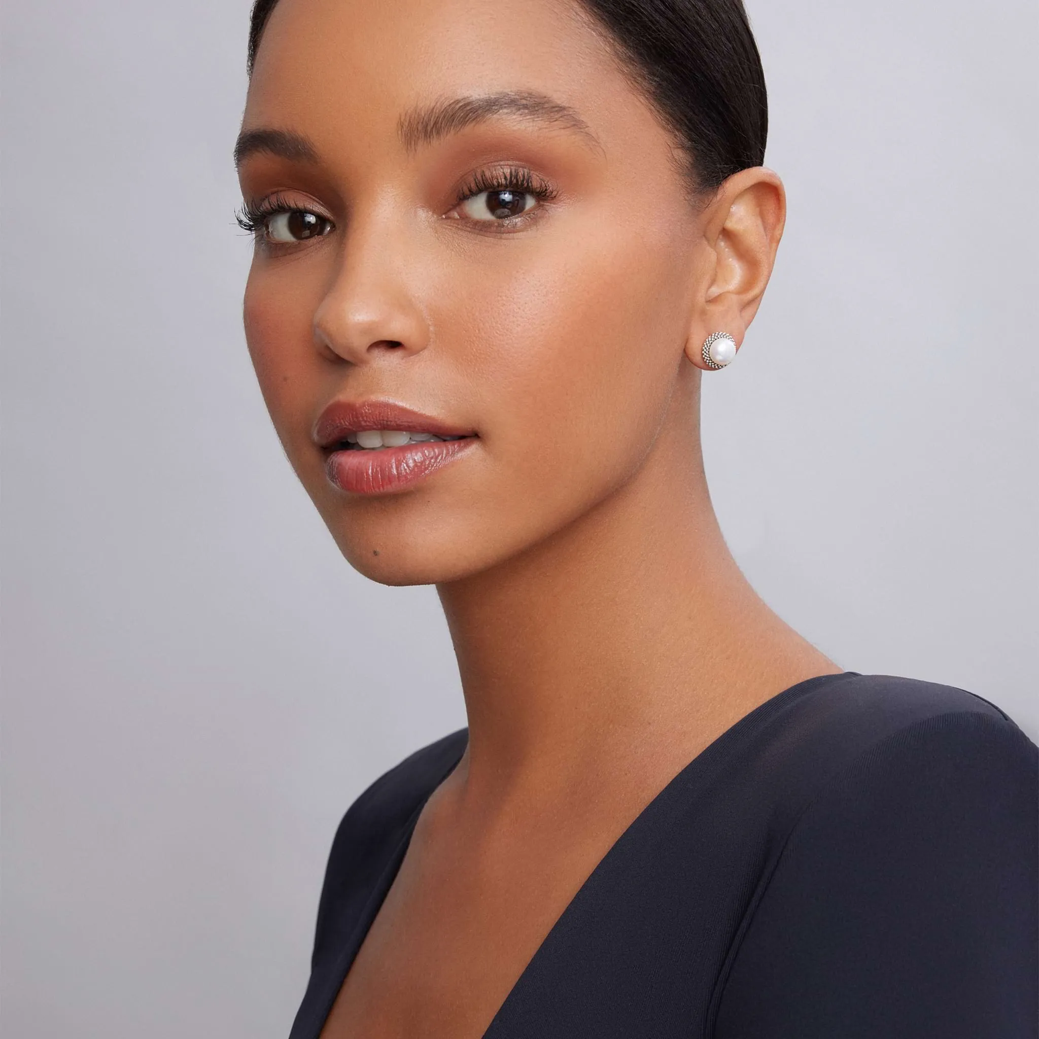 Luna Caviar Pearl Stud Earrings