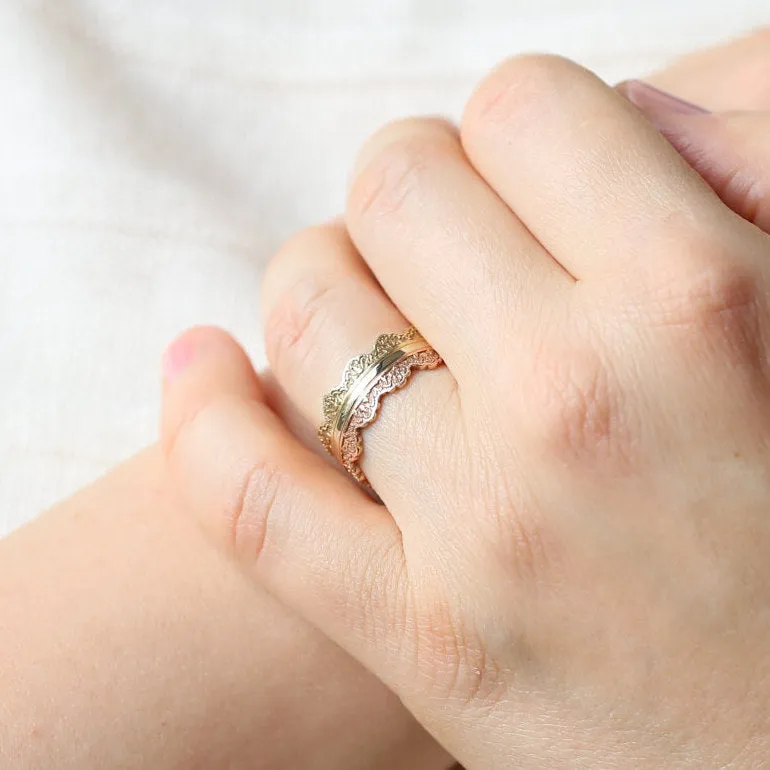 Maeve Lace Crown Stacking Wedding Ring Set