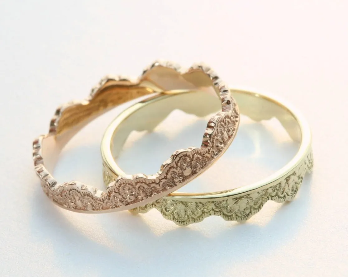 Maeve Lace Crown Wedding Bands