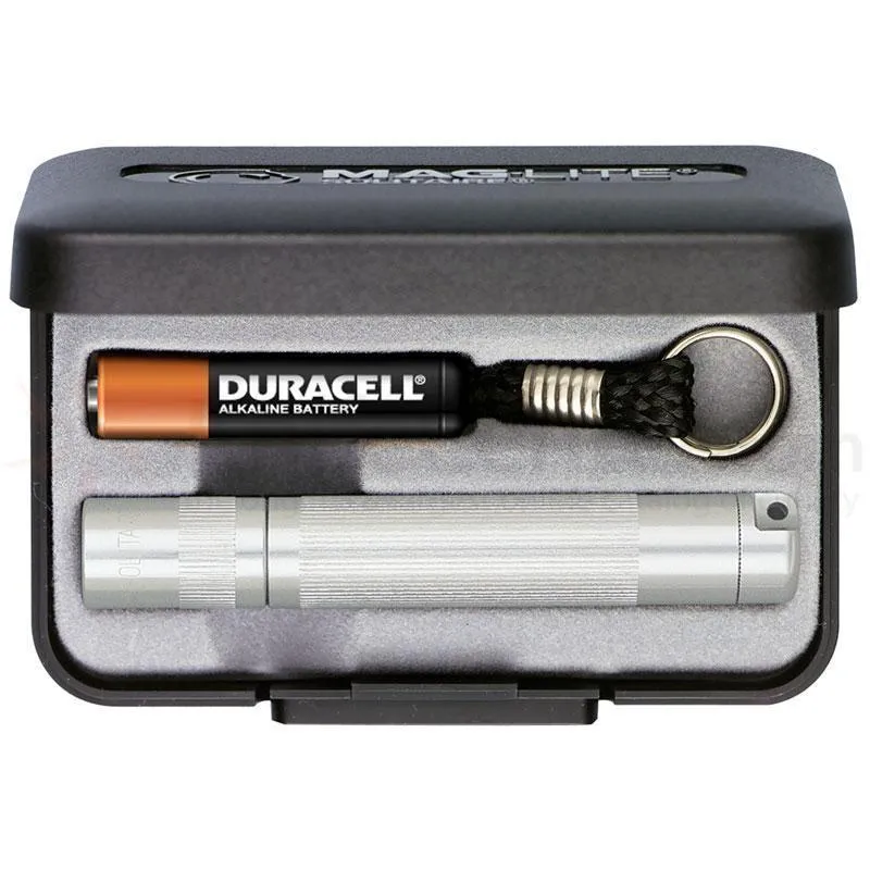 Maglite Solitaire AAA Incandescent Keychain Light in Presentation Box - Silver