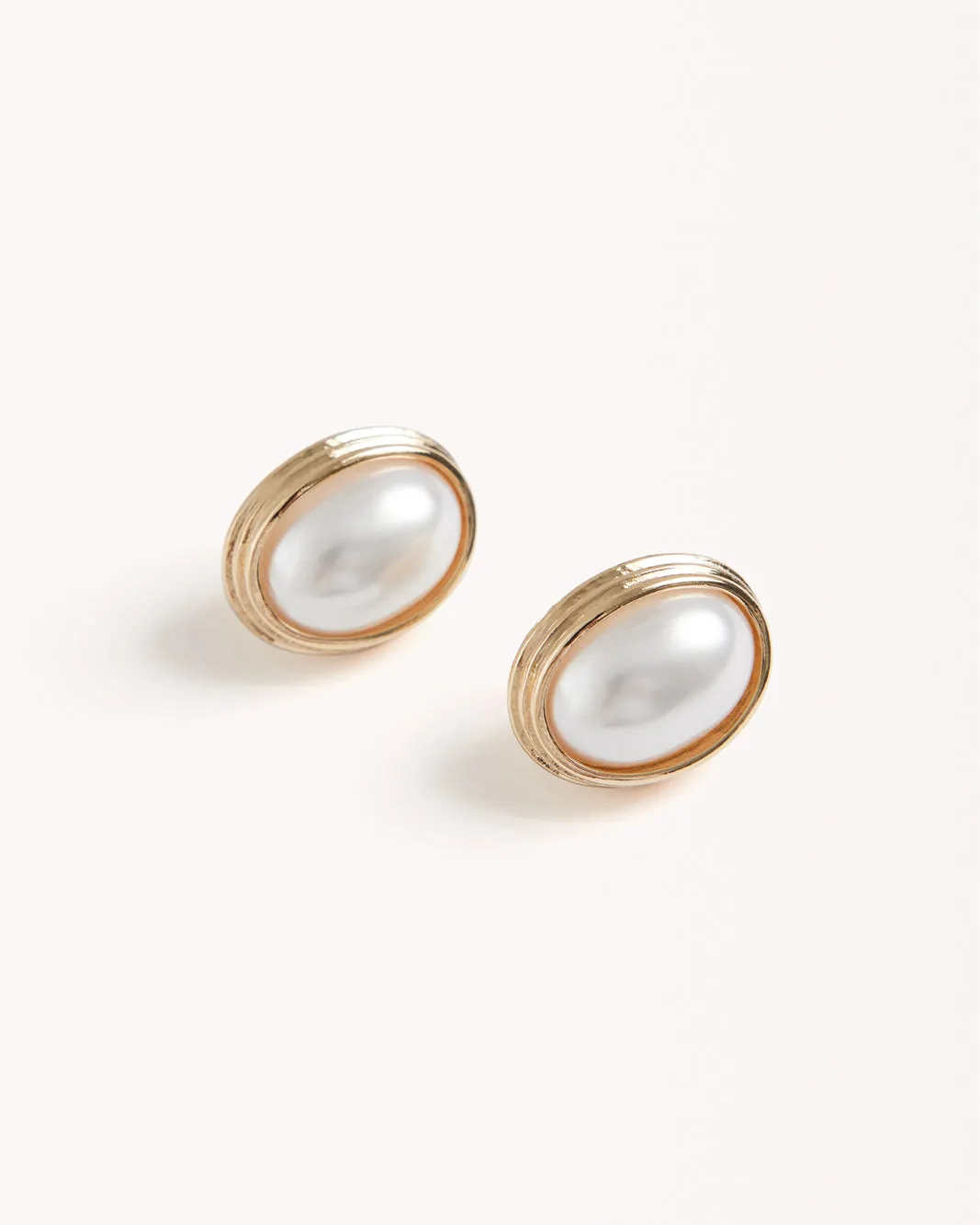 MARILYN EARRINGS - GOLD-PEARL