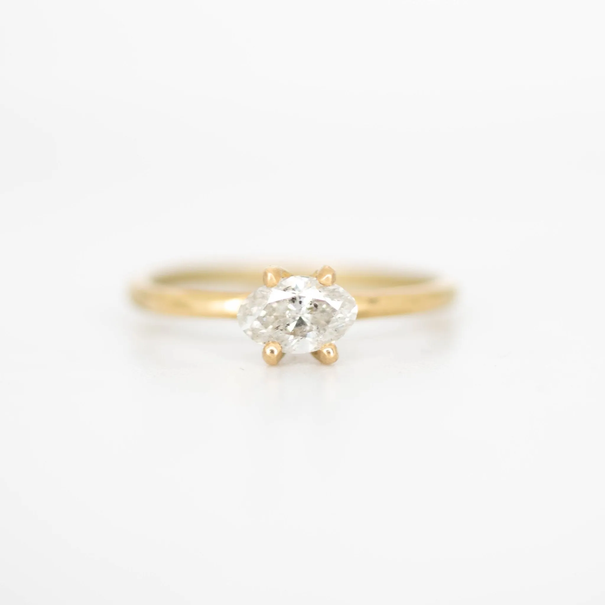 Marquis Diamond Engagement Ring in 18k Yellow Gold Modern Elegance,