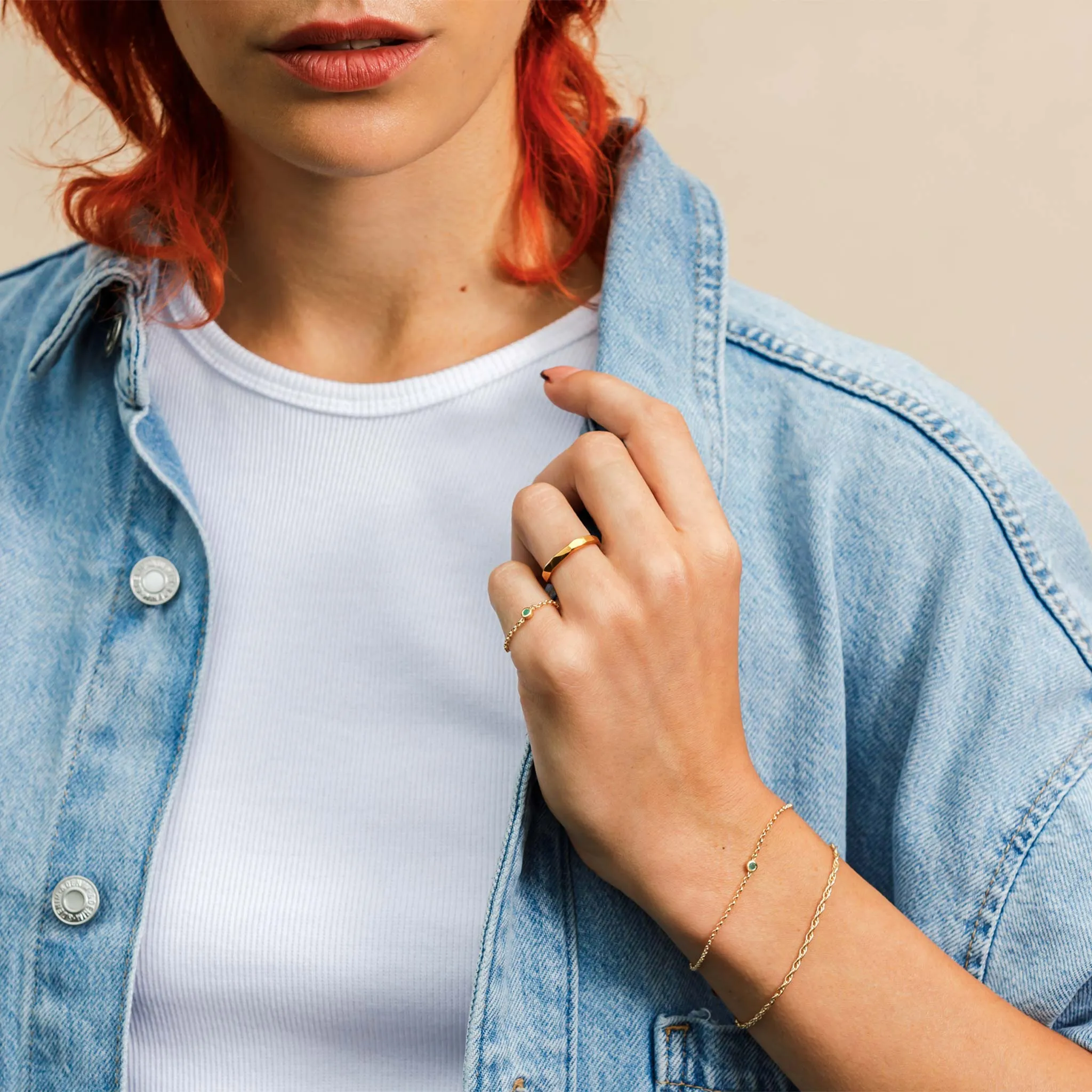 May Emerald Birthstone Chain Link Ring