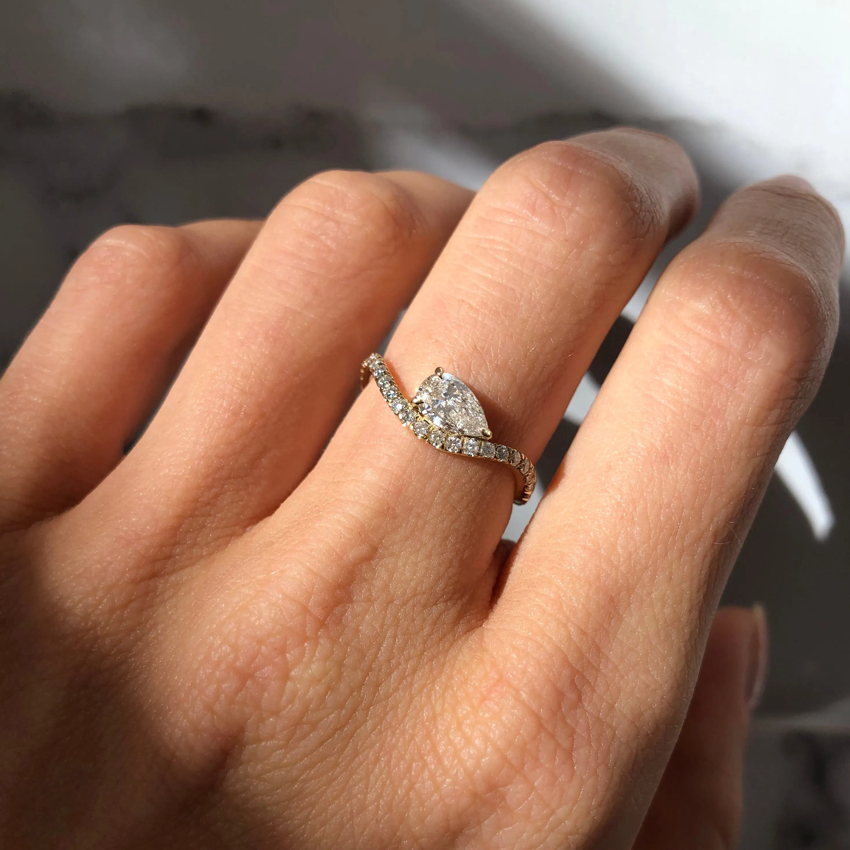 Meander Ring