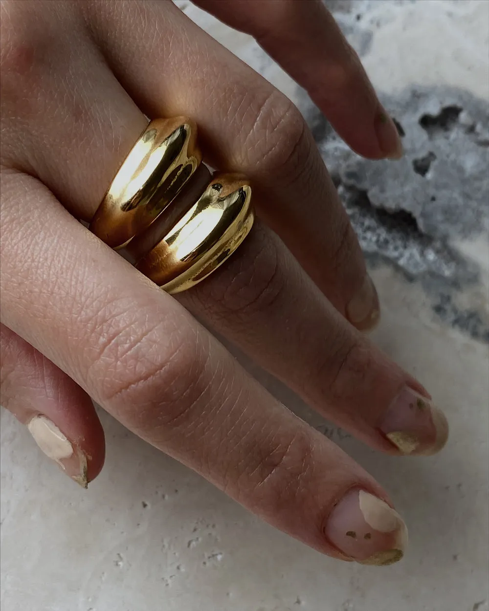 Mia Ring