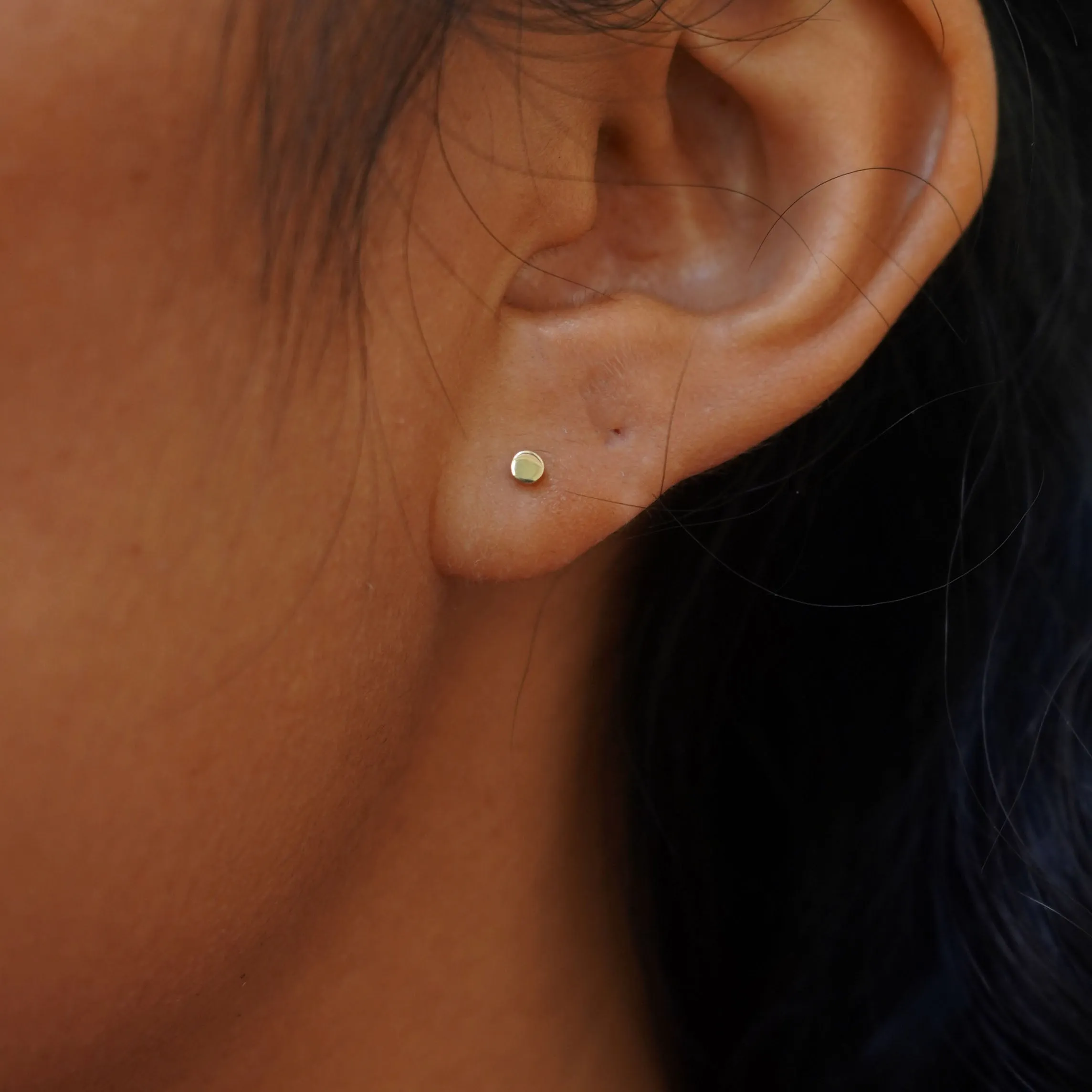Mini Circle Flatback Piercing