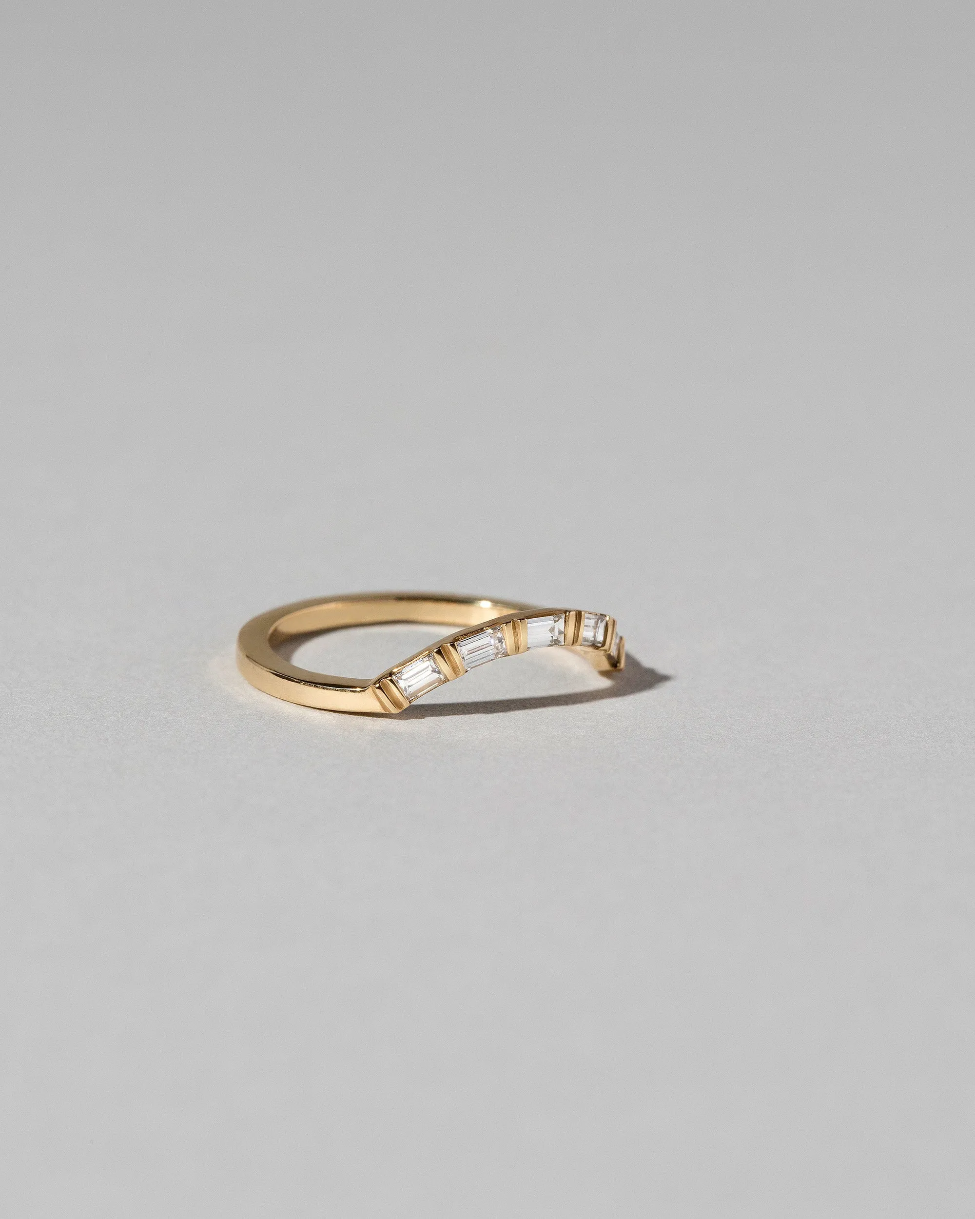 Mini Curve Band in Baguette 18k Yellow Gold with Diamonds - sz4.75 x Vault