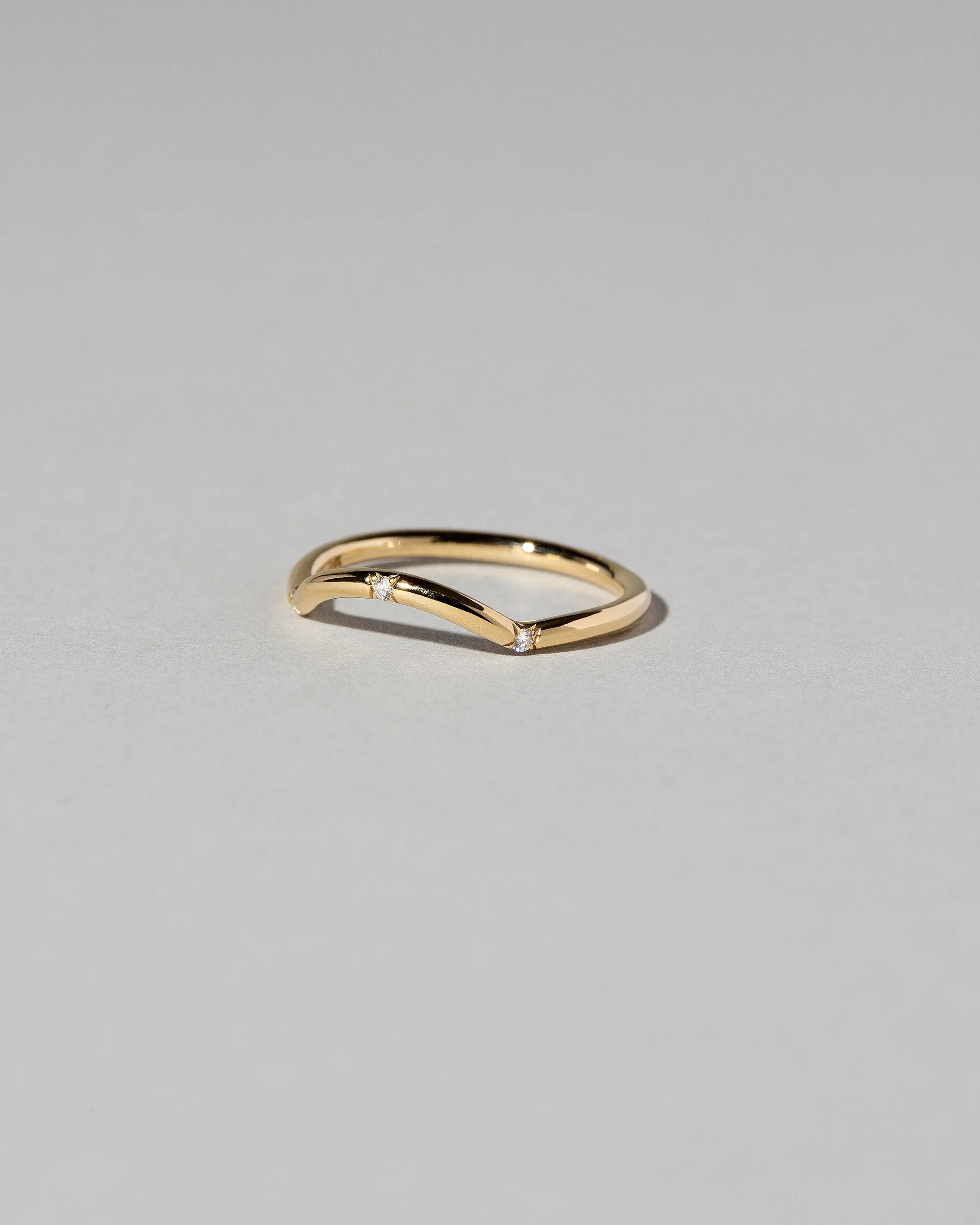 Mini Curve Band - Three Stone