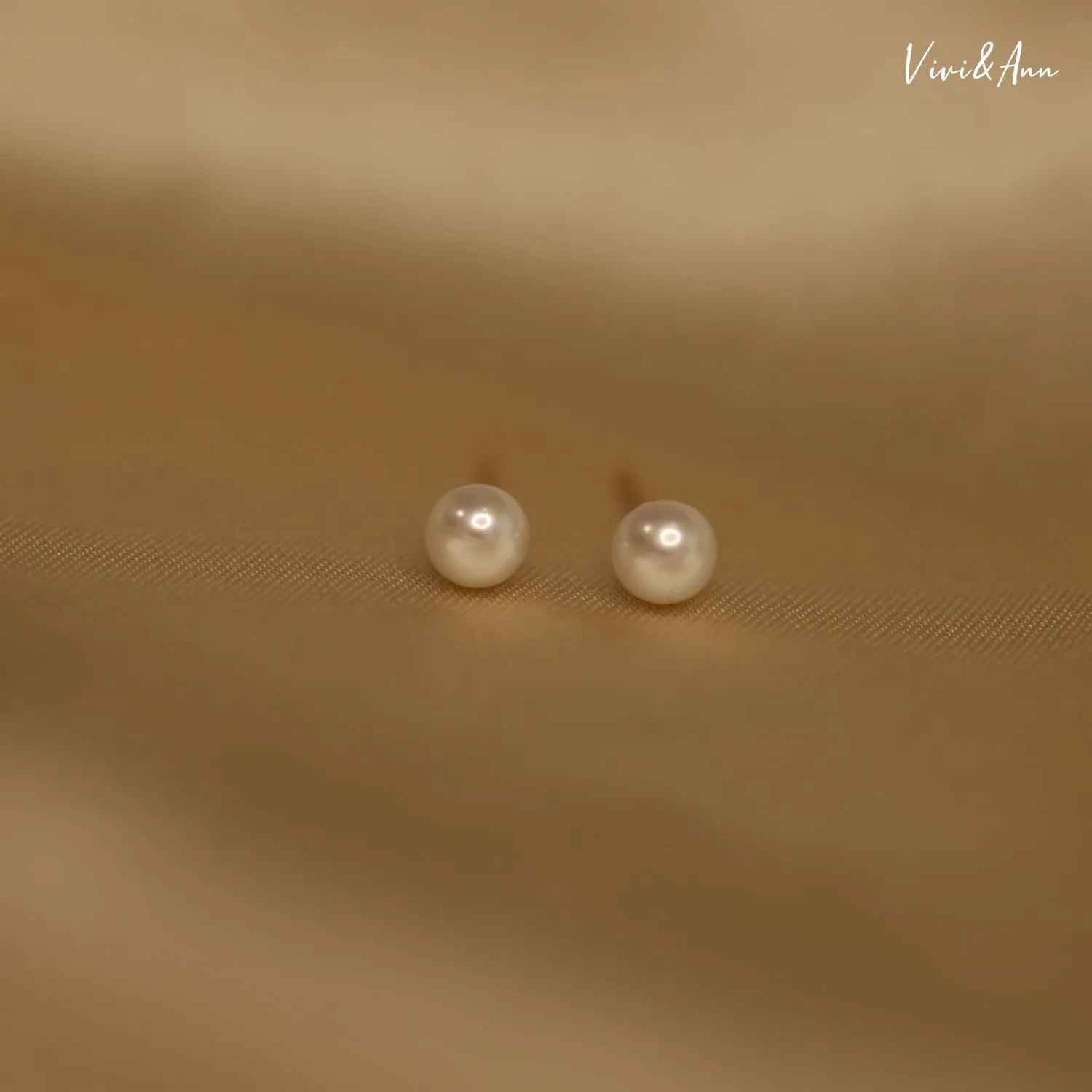 Mini Size Freshwater Pearl Stud Earrings 18K Gold Post