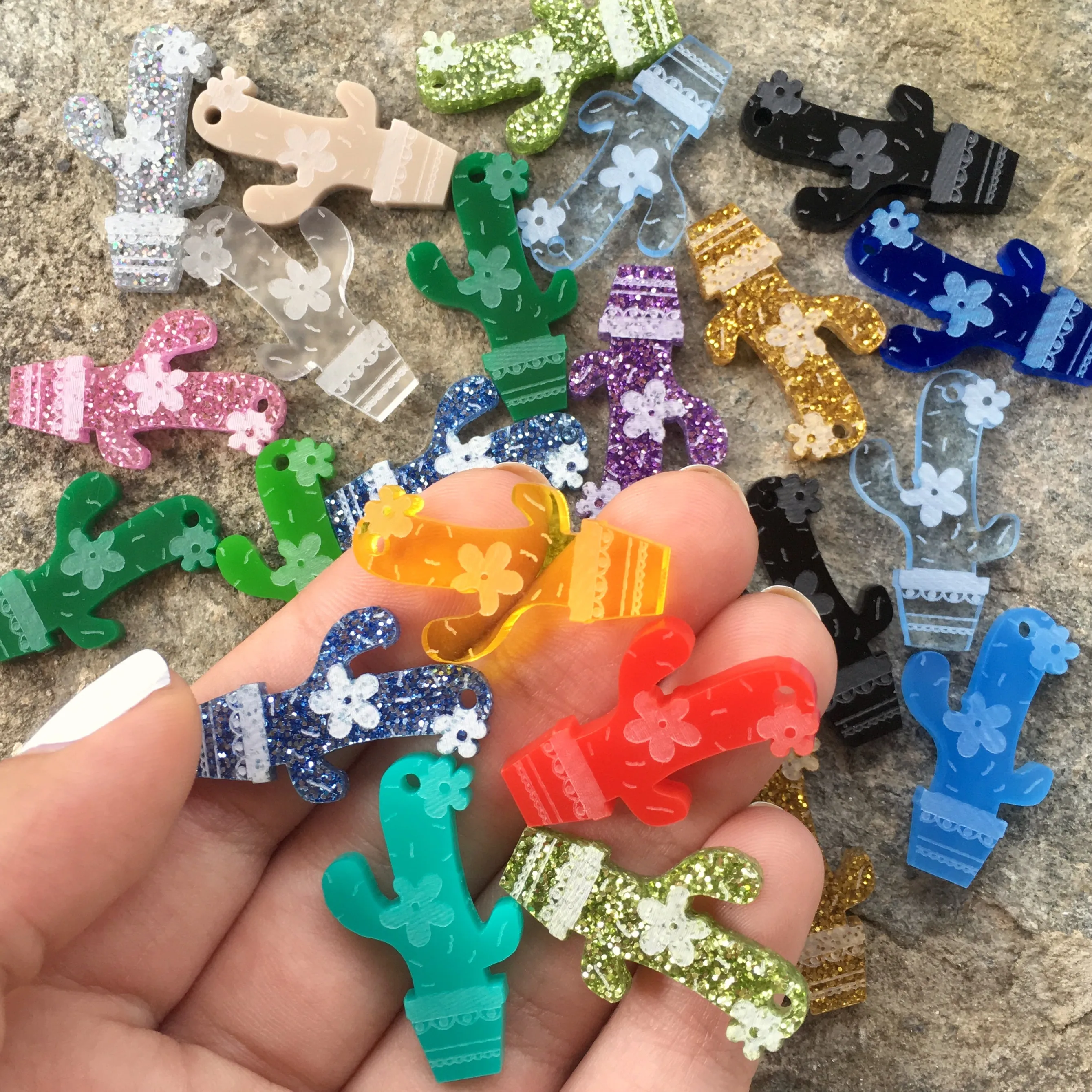 Mixed Colours Cactus / 10 Pieces, 30mm