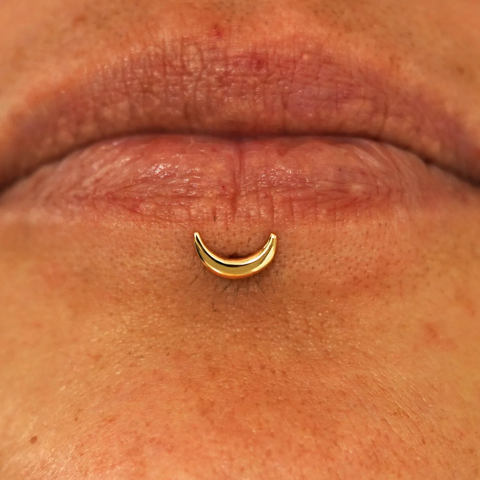 Moon Flatback Piercing