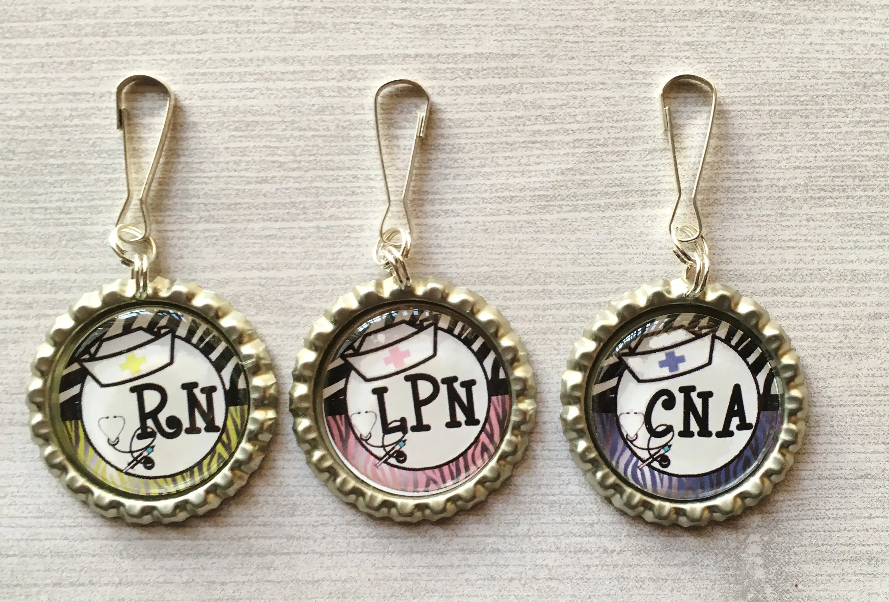 Nursing (RN,LPN,CNA) Zipper Pull Charms