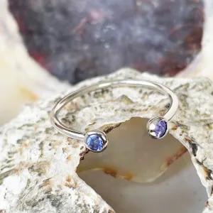Open White Gold Double Bezel 2,5mm Tanzanite Stacking Ring