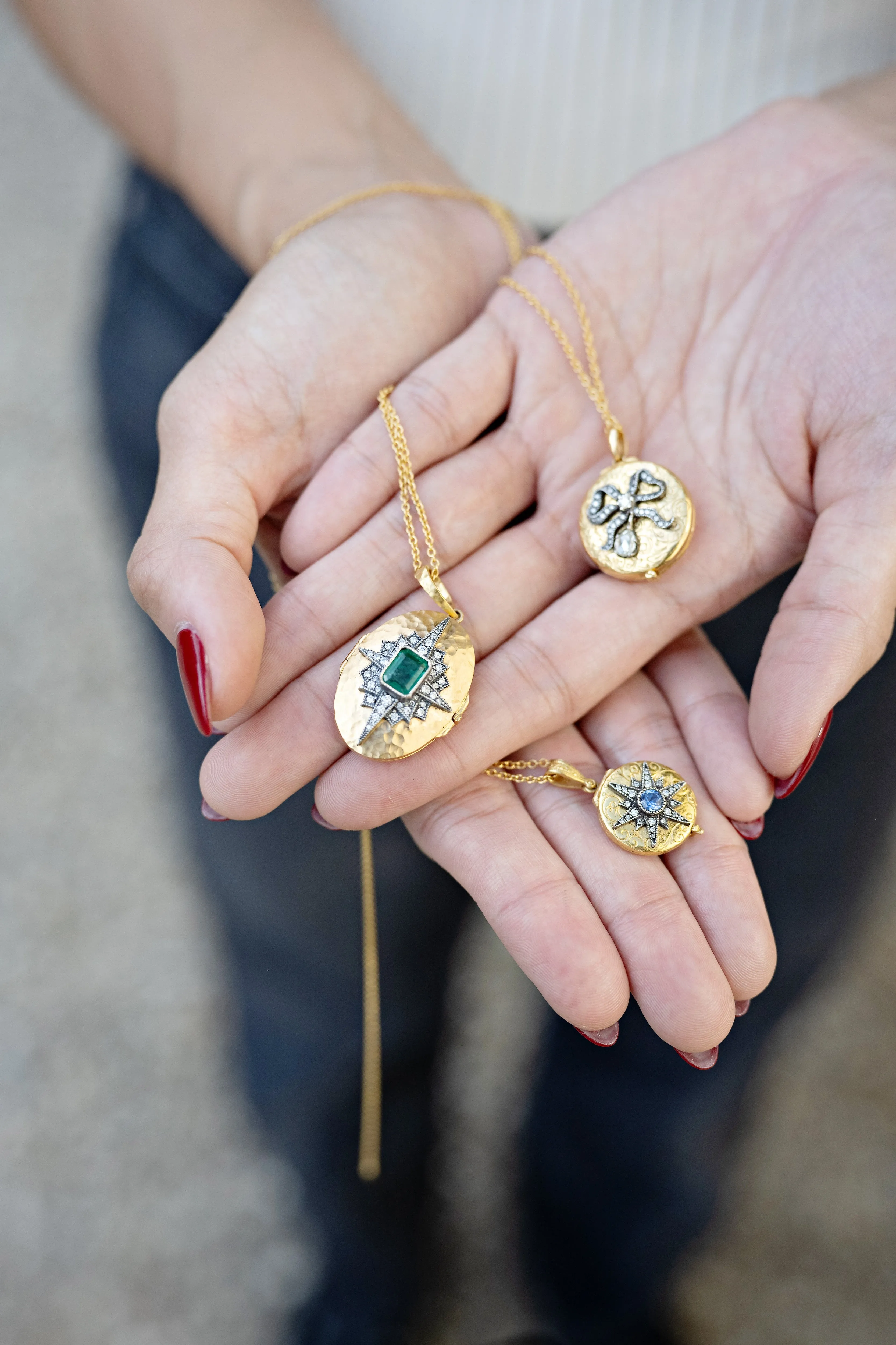 Oval Emerald Starburst Locket