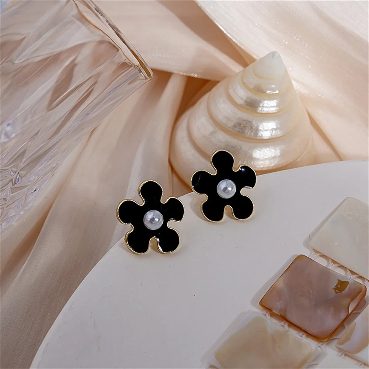 Pearl & Black Enamel 18K Gold-Plated Flower Stud Earrings