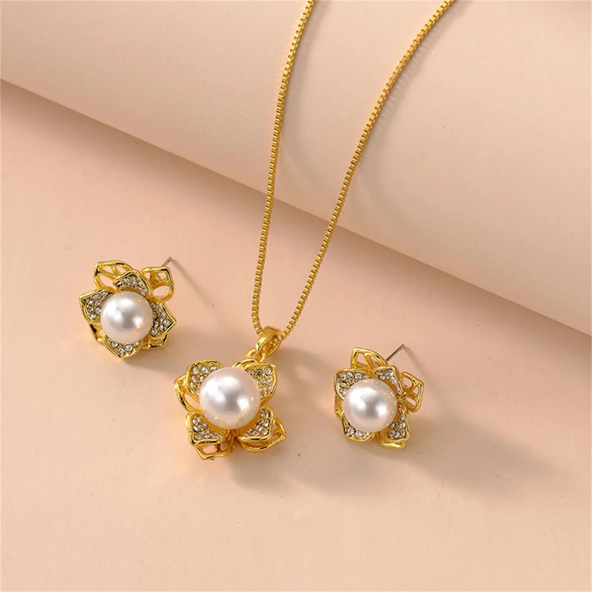 Pearl & Cubic Zirconia 18K Gold-Plated Flower Pendant Necklace & Earrings