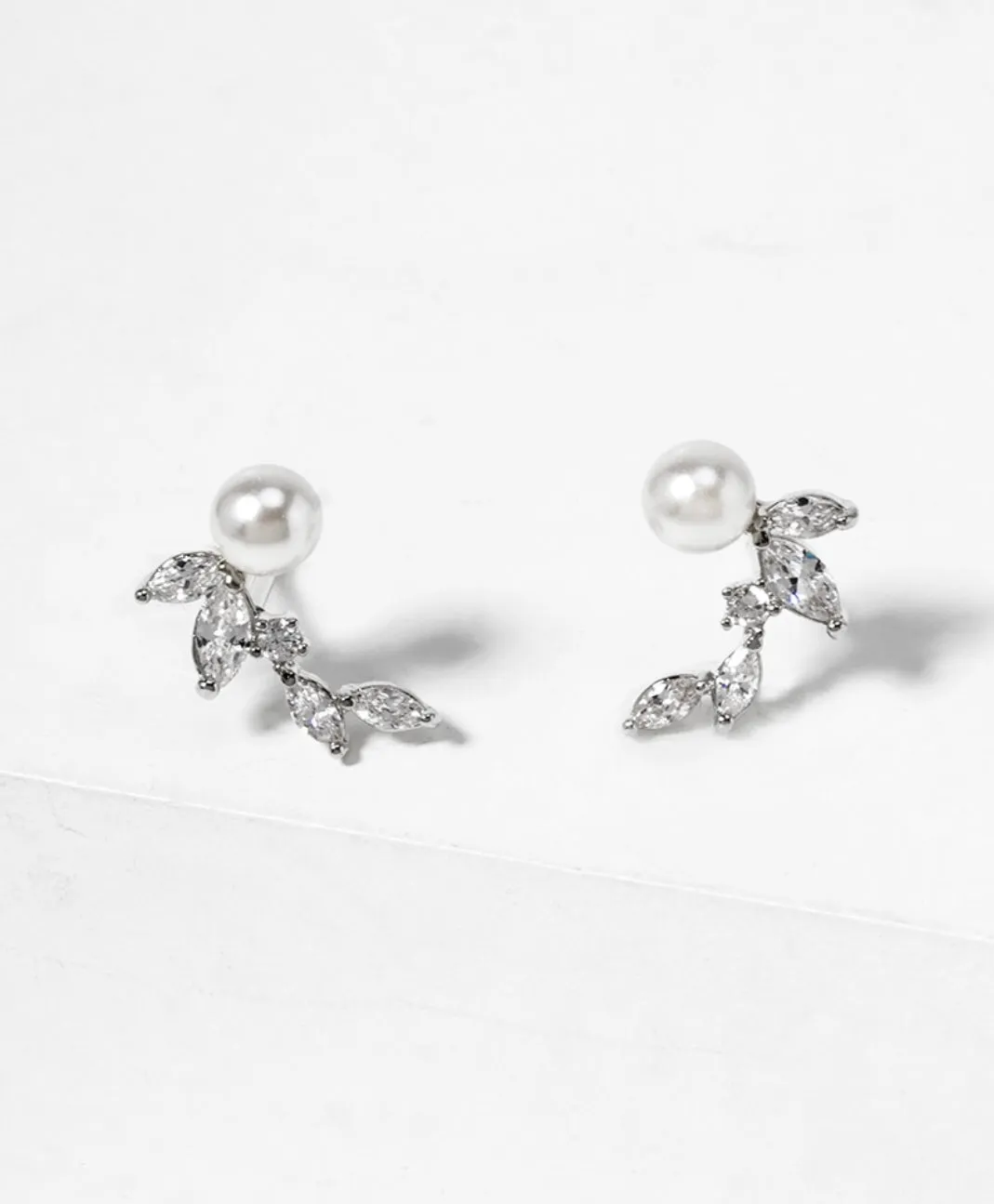 Pearl Leaf Stud Earrings