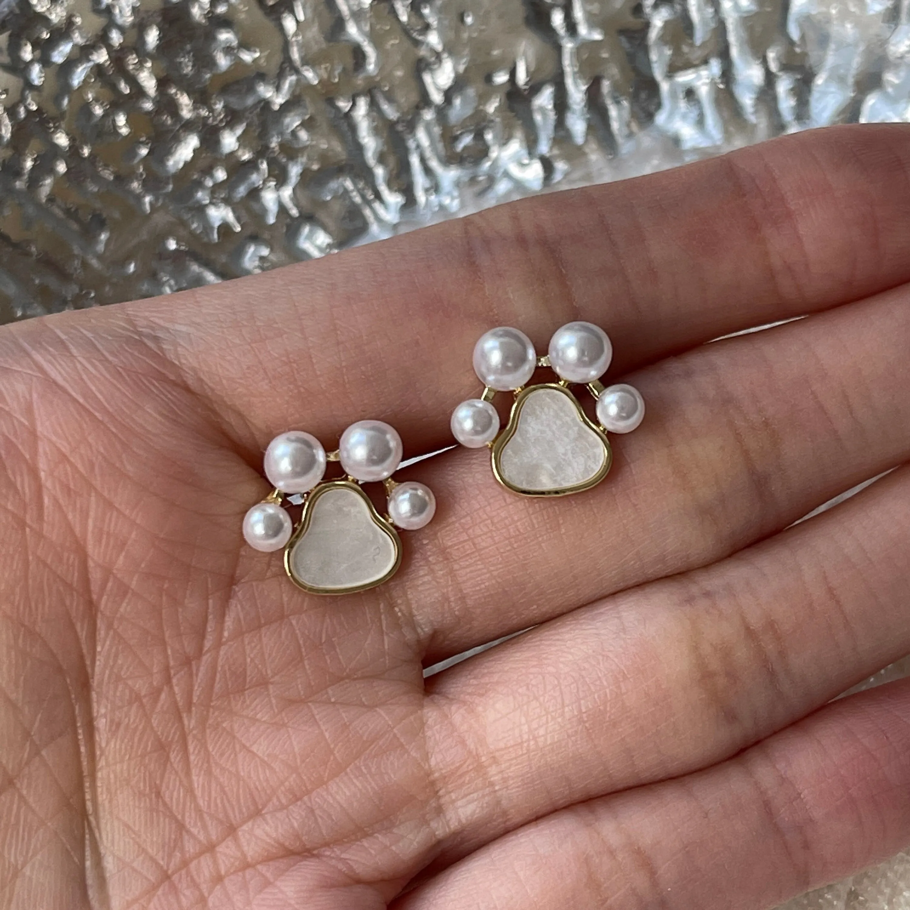 Pearl paw print earrings