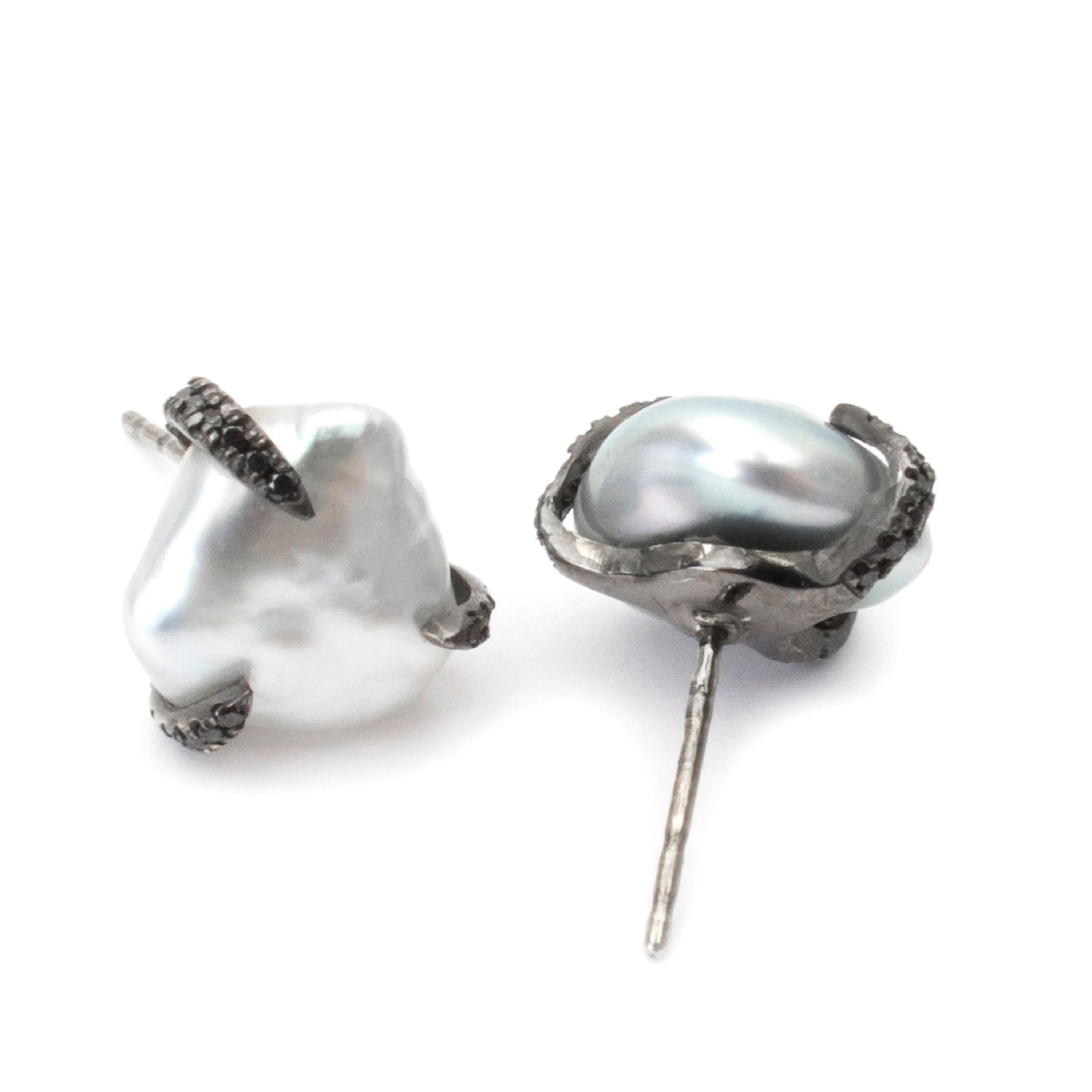 Pearl Studs