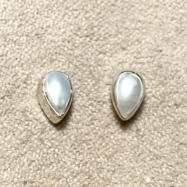 Pearl Teardrop Post Earrings