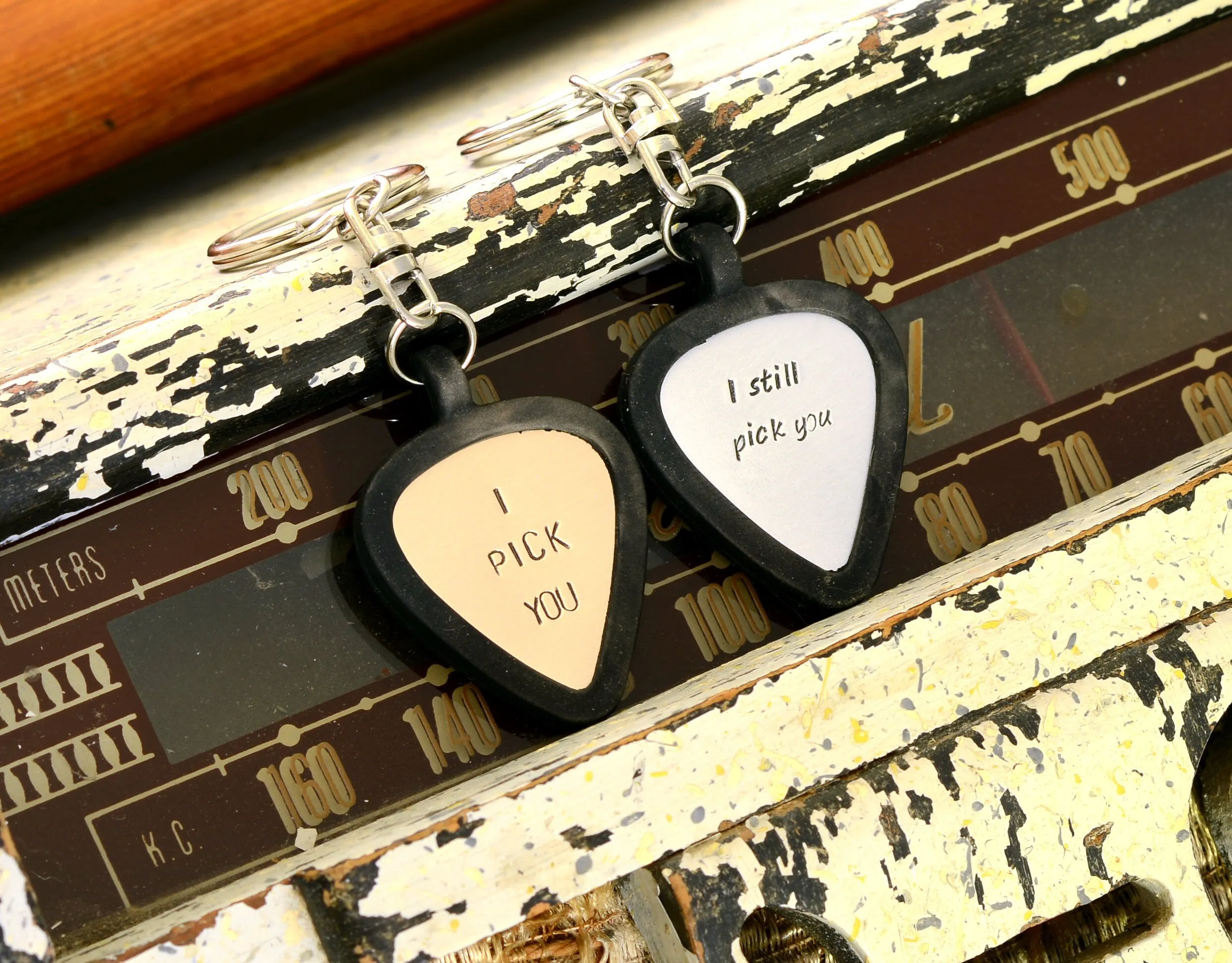 Personalized I still pick you guitar pick keychains for couples