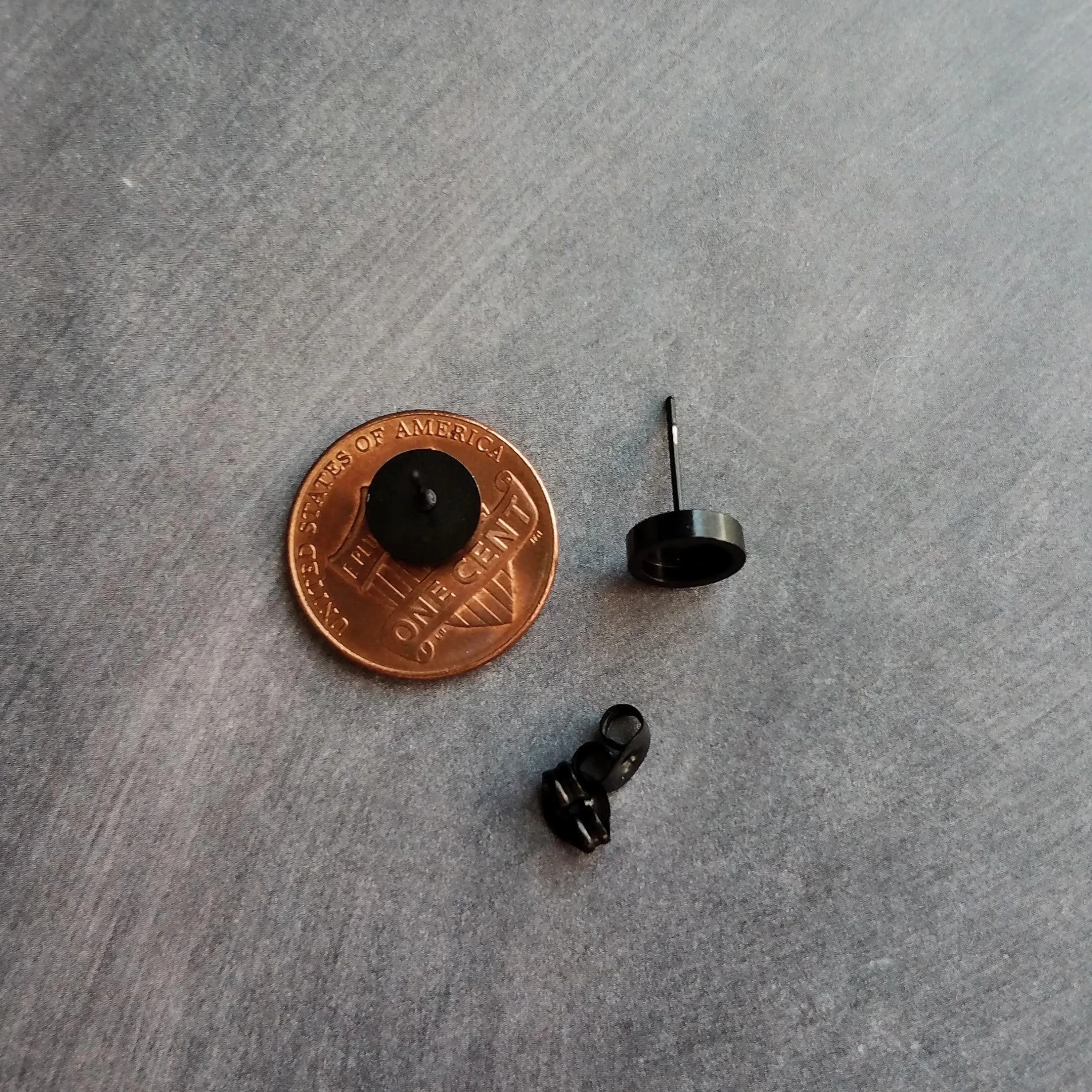 Purple Rose Gold Stud Earrings, purple fuchsia stud earring, purple earrings, little rose gold earring, purple stud, glitter stainless steel