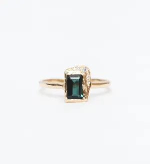 Reflection North-South Green Tourmaline Ring