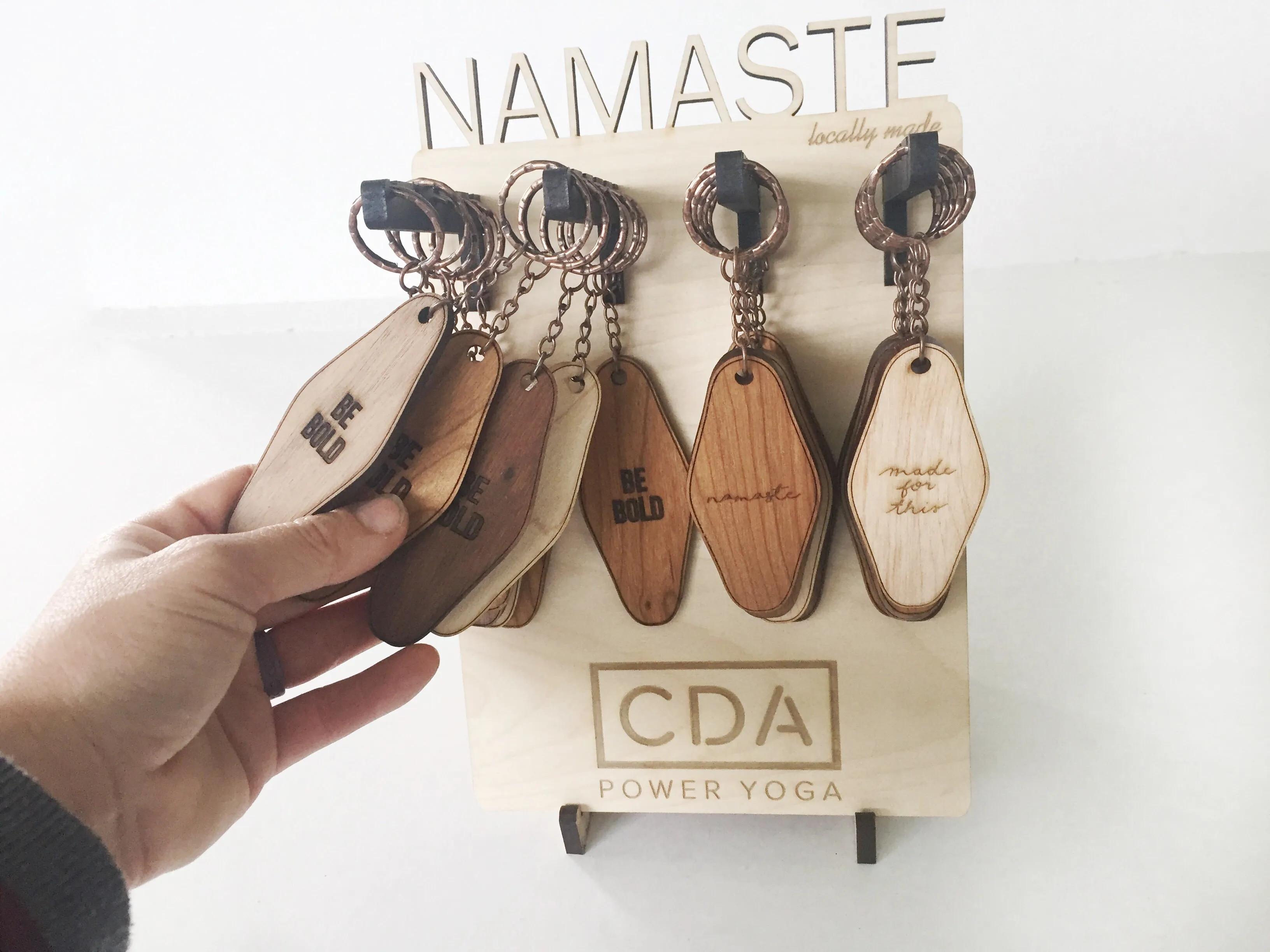 Retro Hotel Keychain - Wood Engraved