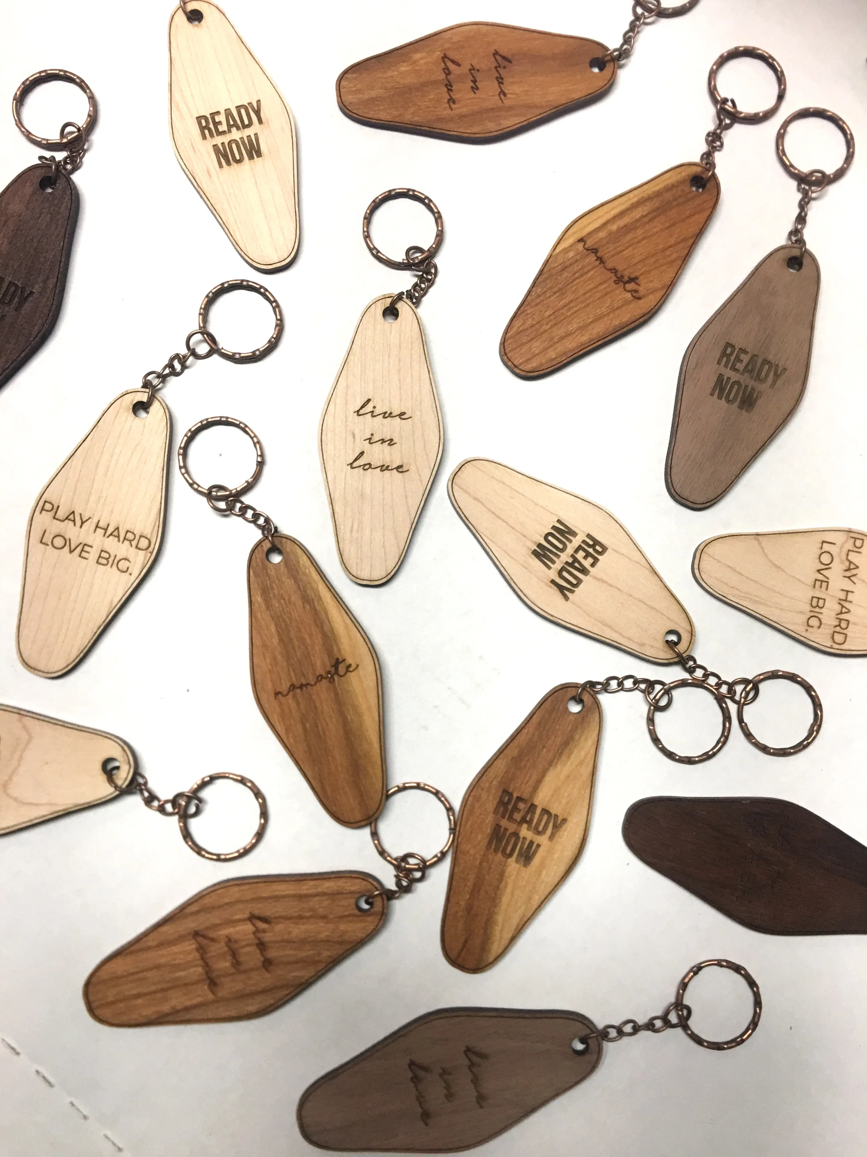 Retro Hotel Keychain - Wood Engraved