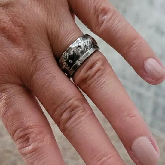 Ritual Ring in Oxidized Silver