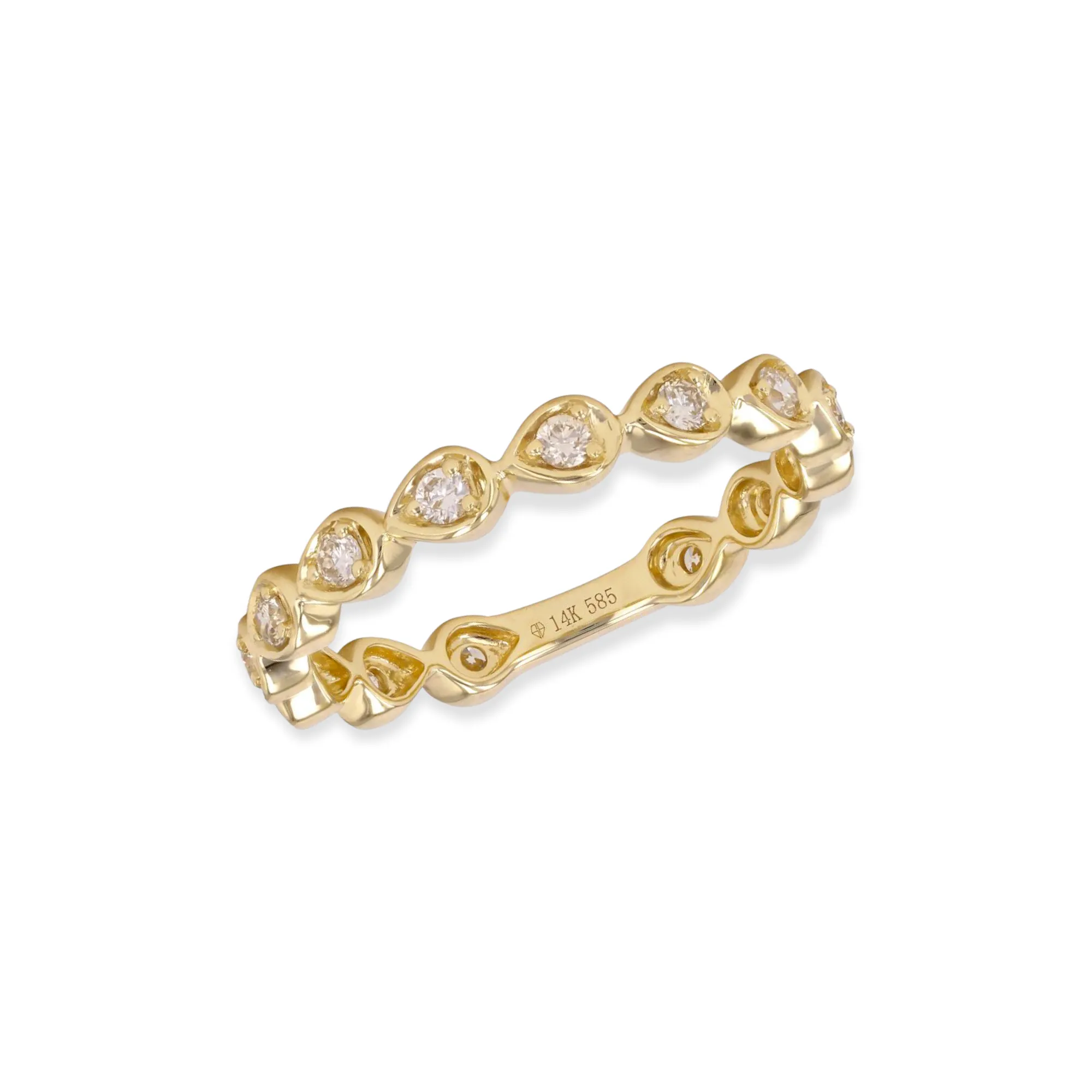 Round Diamond Pear Set Ring