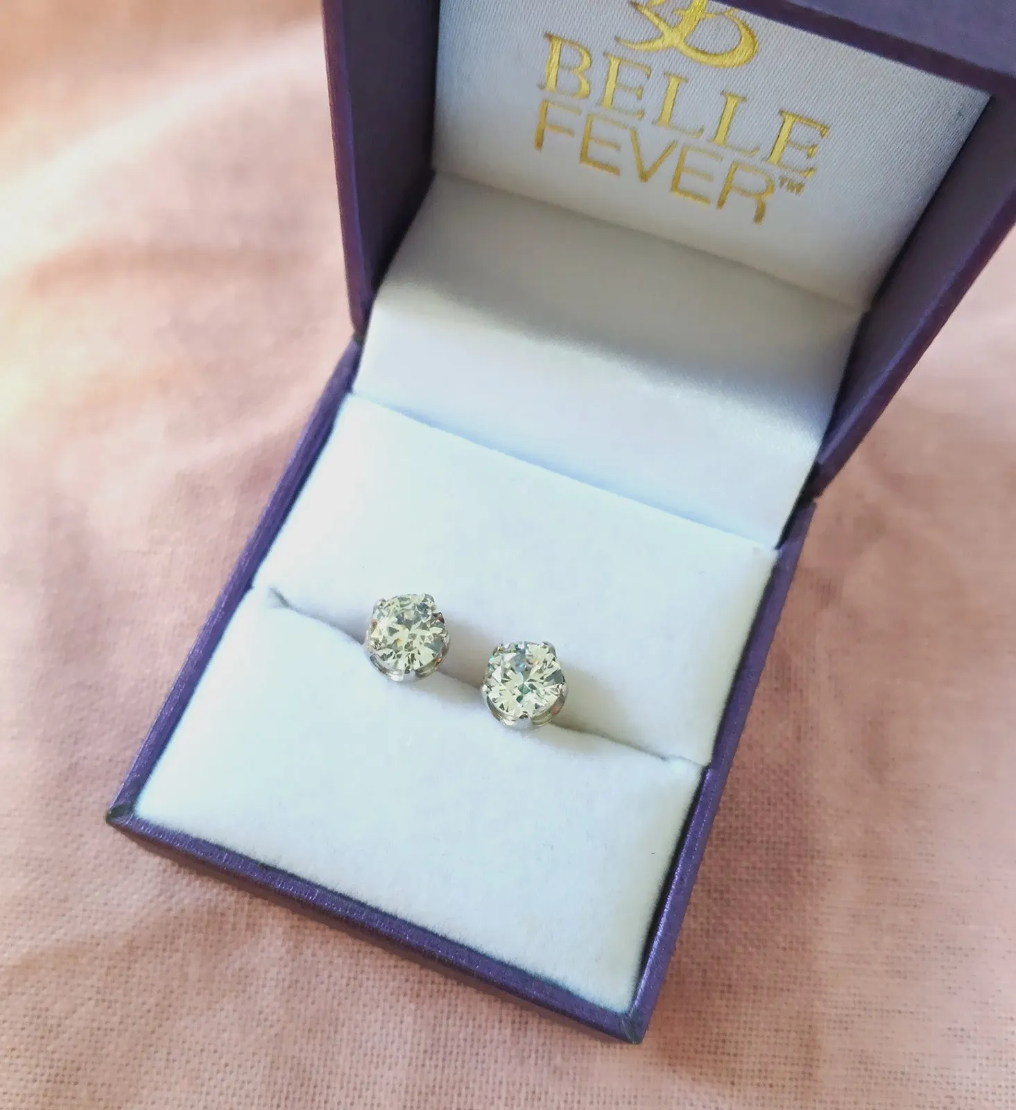 Round Stud Earrings