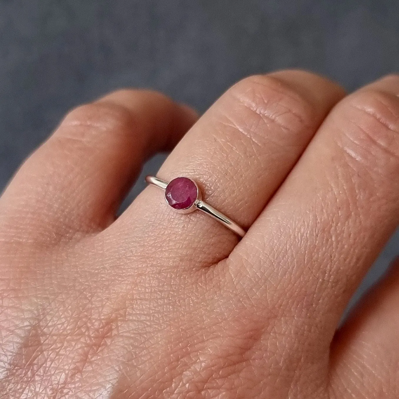 Ruby 5mm Round 925 Silver Stacking Ring, R10R